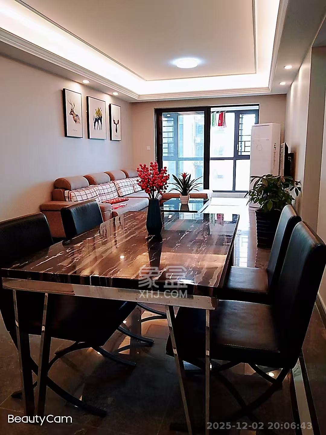 中海珑悦府 3室2厅2卫 2900.0元/月 中海珑悦府 3室2厅2卫 2900.0元/月室内图