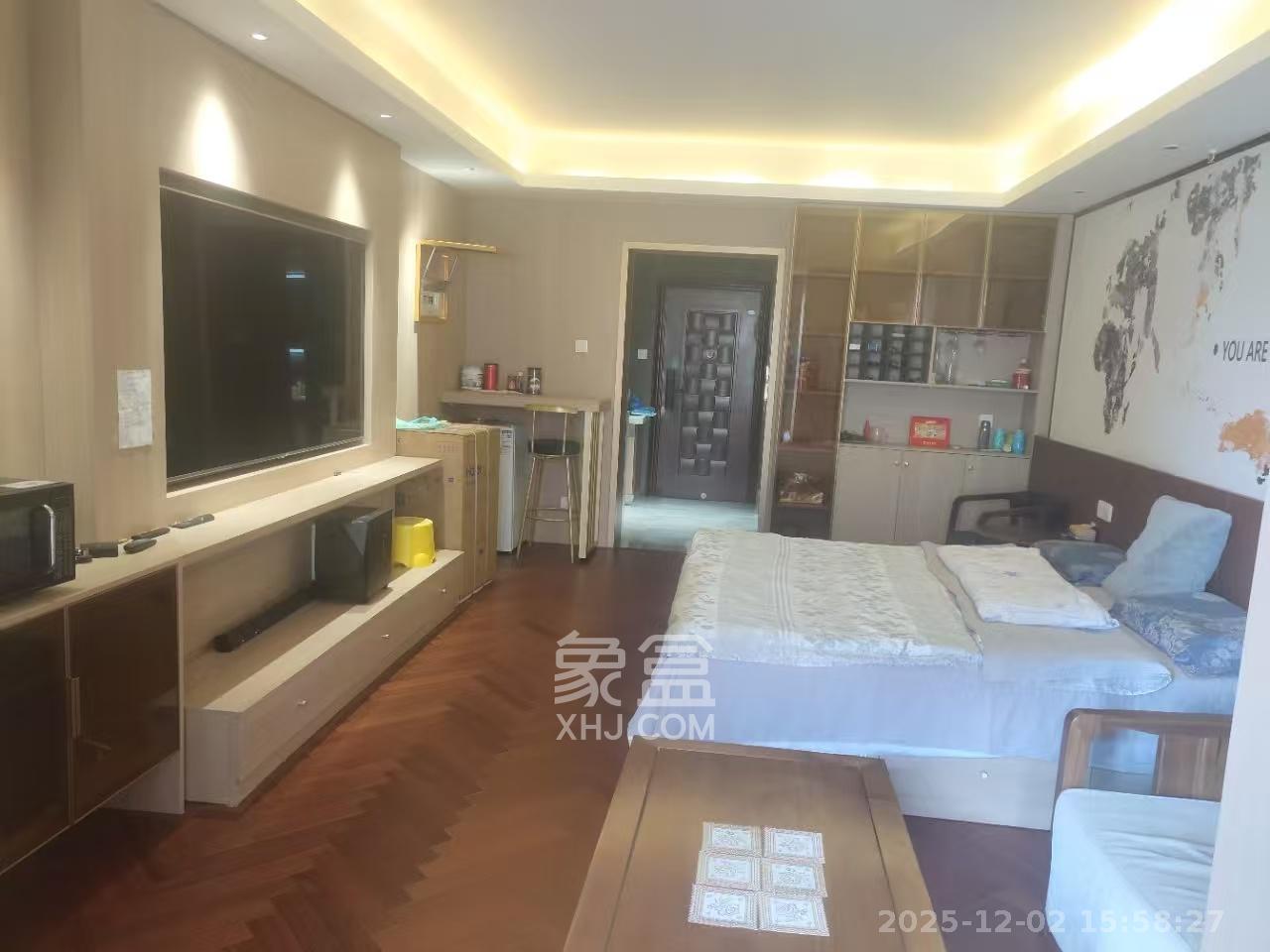 剑桥名门  1室1厅1卫    2500.0元/月室内图