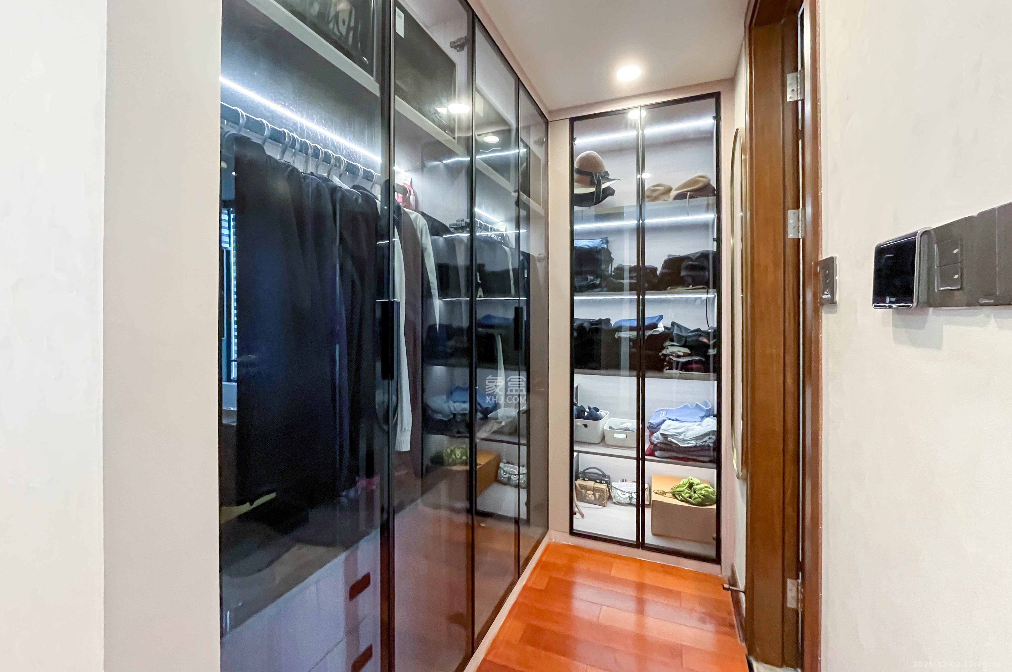 中海梅溪湖壹号 4室2厅2卫 618.0万 中海梅溪湖壹号 4室2厅2卫 618.0万其他