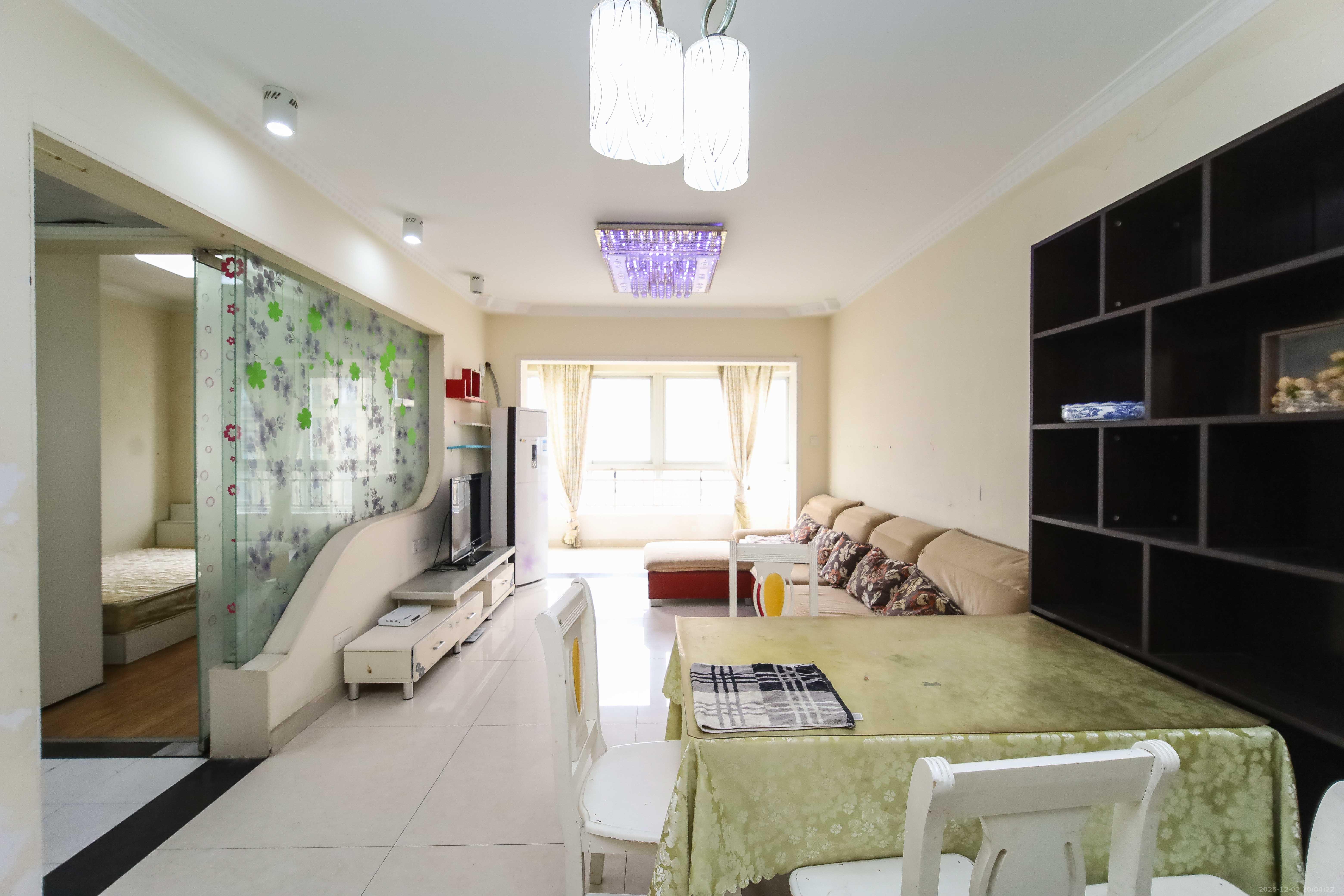 汇都公寓  3室2厅1卫    72.8万