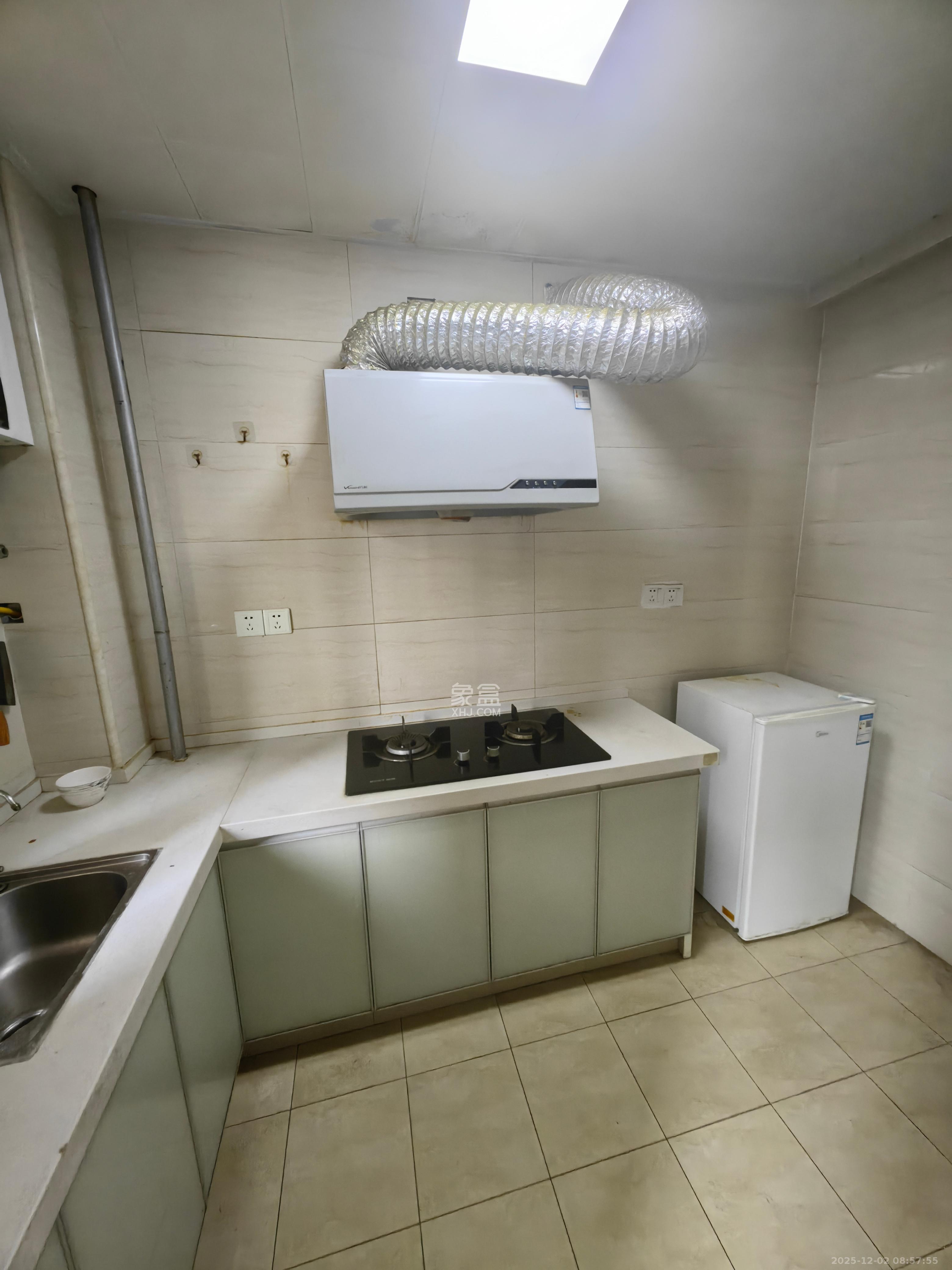 中建芙蓉嘉苑 3室2厅2卫 2200.0元/月 中建芙蓉嘉苑 3室2厅2卫 2200.0元/月室内图