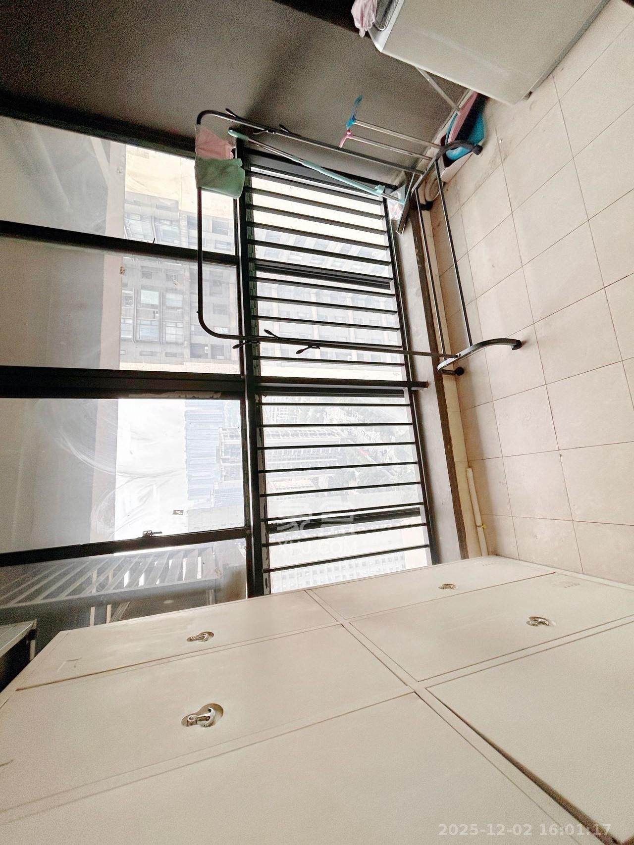 万科金域华府一期 3室2厅1卫 2400.0元/月 万科金域华府一期 3室2厅1卫 2400.0元/月室内图