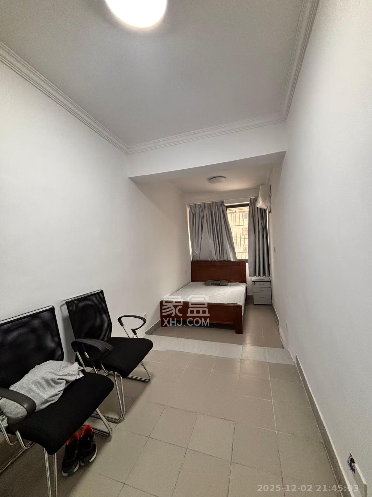 火车站邮政局宿舍 3室2厅1卫 1800.0元/月 火车站邮政局宿舍 3室2厅1卫 1800.0元/月室内图