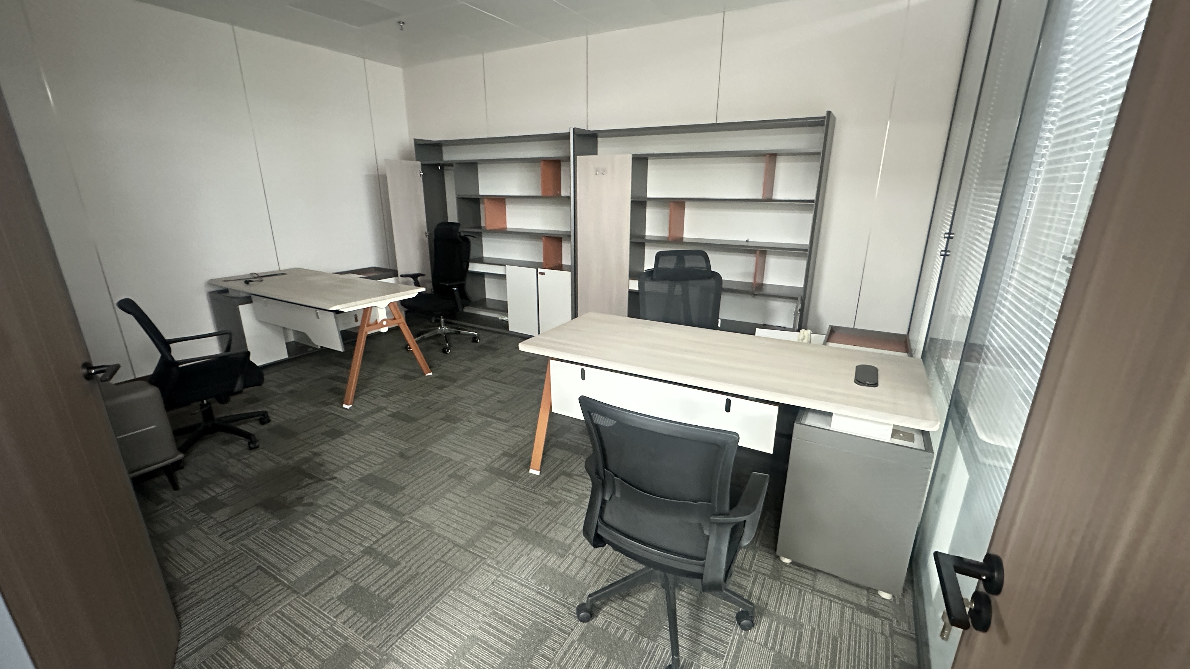 海南大厦   308.6㎡      15000.0元/月室内图