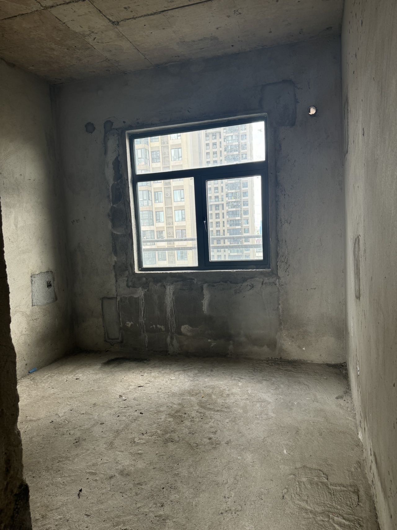 城投和盛园  2室2厅1卫    260.0万