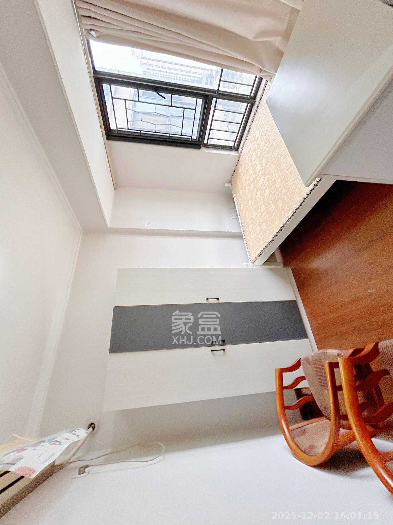 万科金域华府一期 3室2厅1卫 2400.0元/月 万科金域华府一期 3室2厅1卫 2400.0元/月室内图