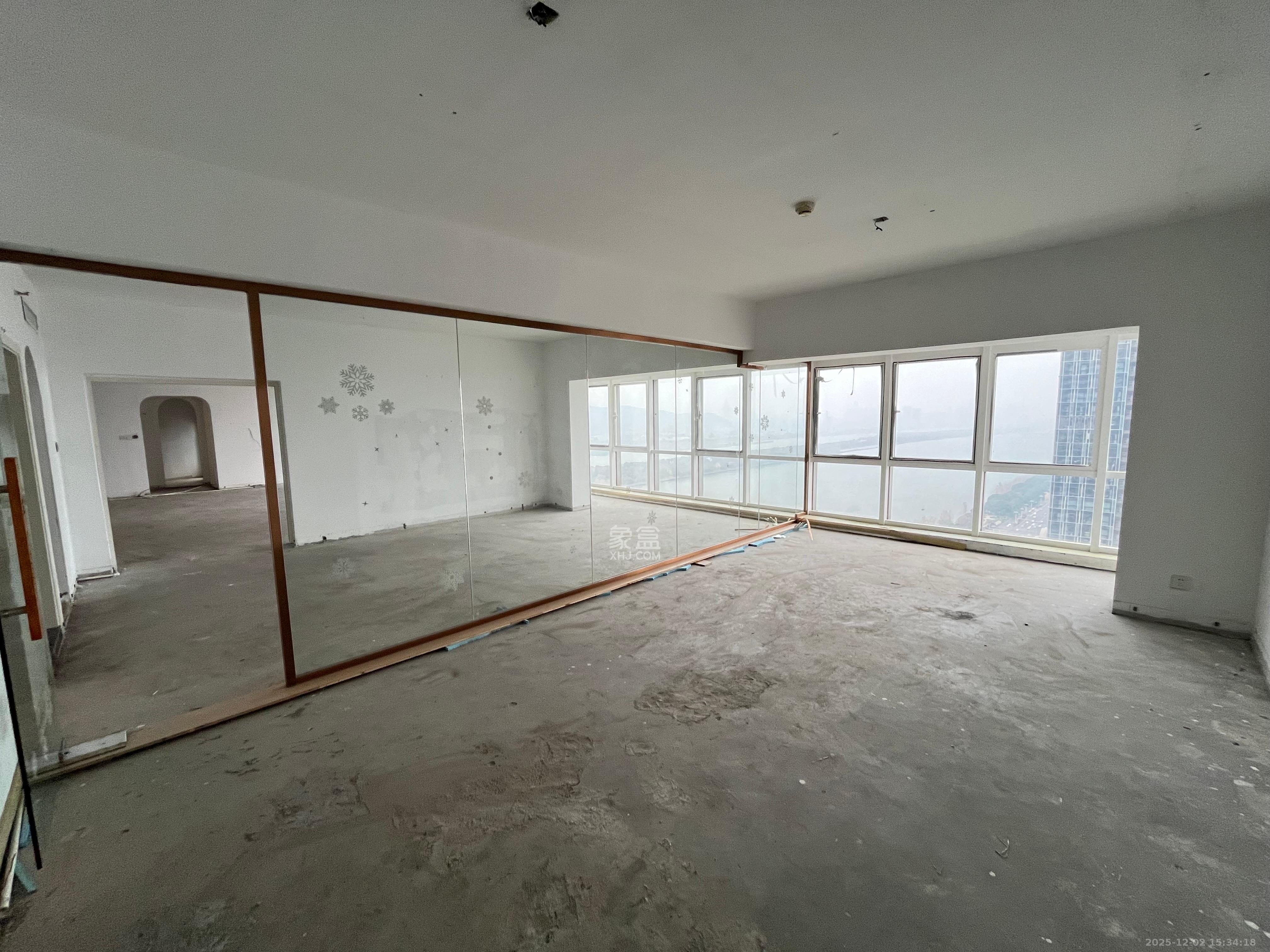 保利国际广场  1室1厅1卫    13000.0元/月室内图