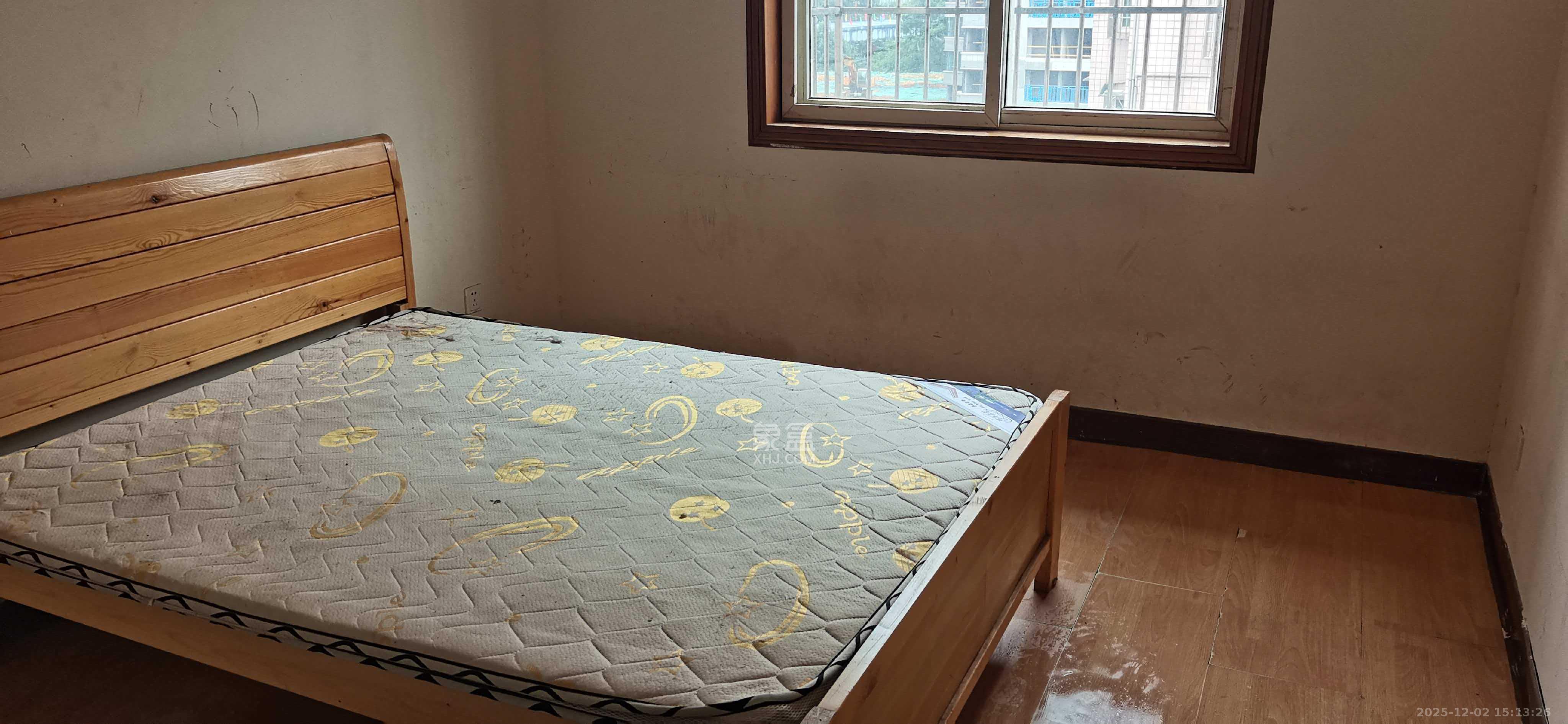 雅塘村 2室1厅1卫 1400.0元/月 雅塘村 2室1厅1卫 1400.0元/月室内图