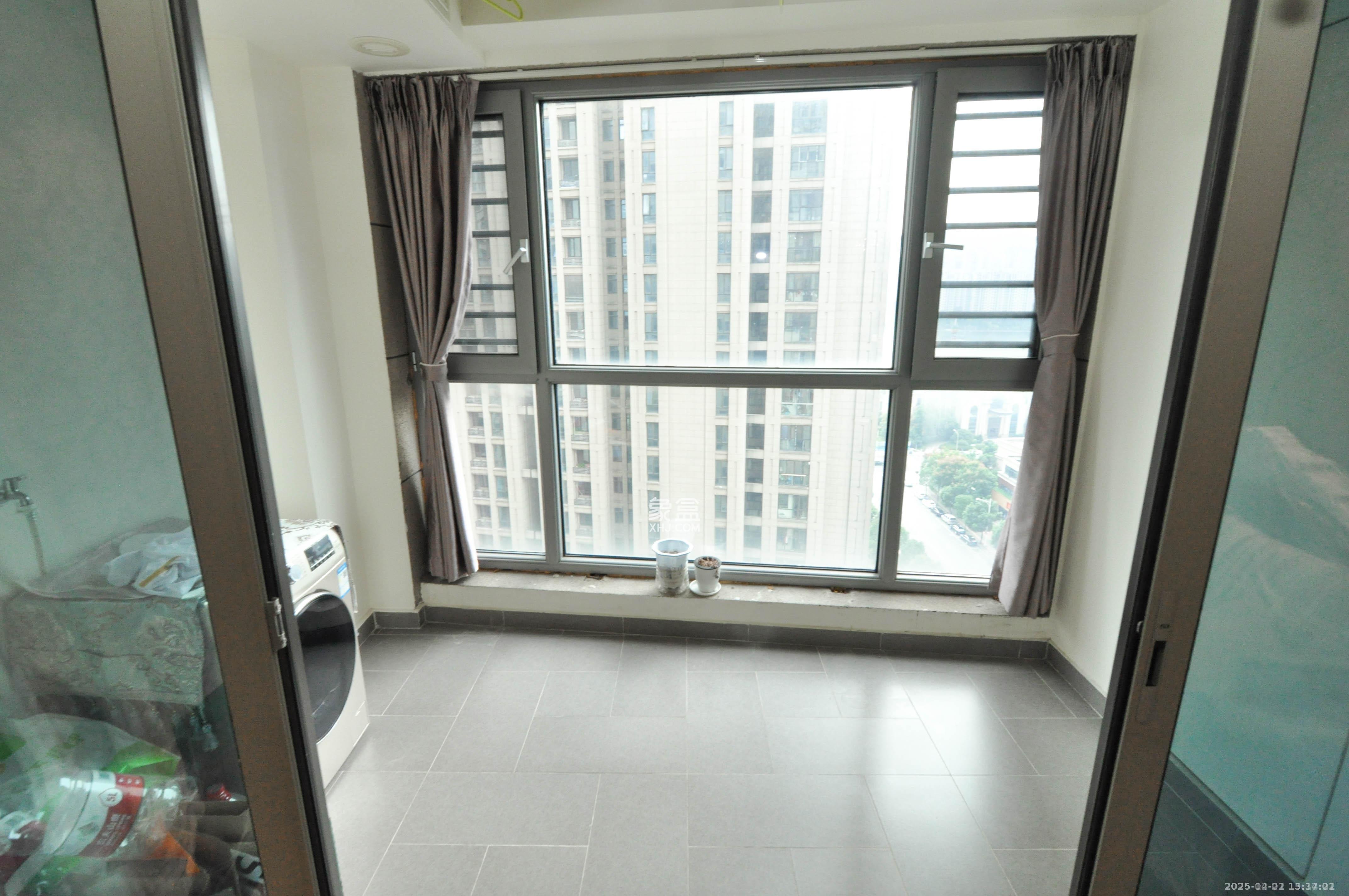 梅溪湖金茂府(金茂广场)(金茂览秀城) 3室2厅2卫 5000.0元/月 梅溪湖金茂府(金茂广场)(金茂览秀城) 3室2厅2卫 5000.0元/月室内图