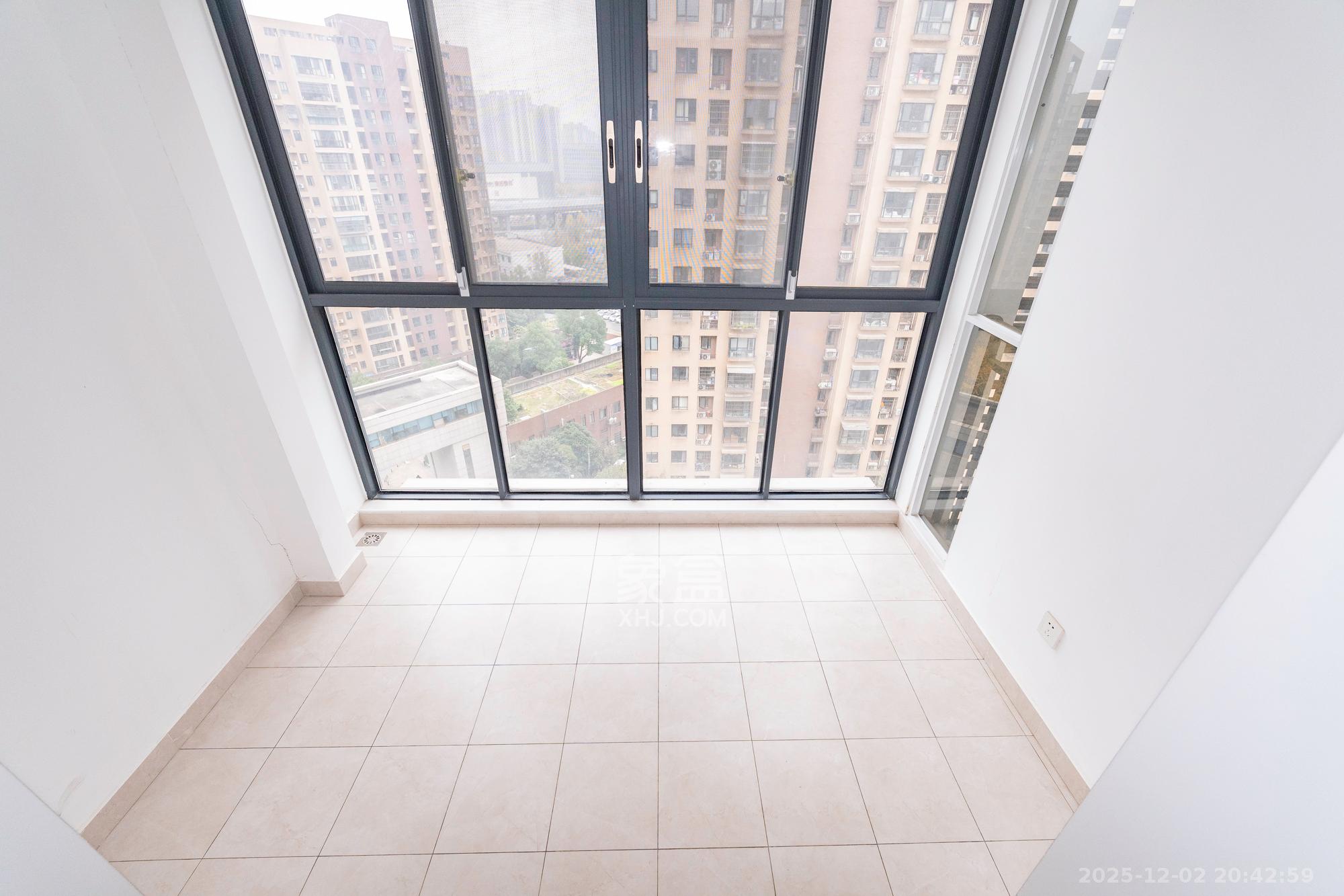 长大卧琥 4室2厅2卫 116.0万 长大卧琥 4室2厅2卫 116.0万阳台