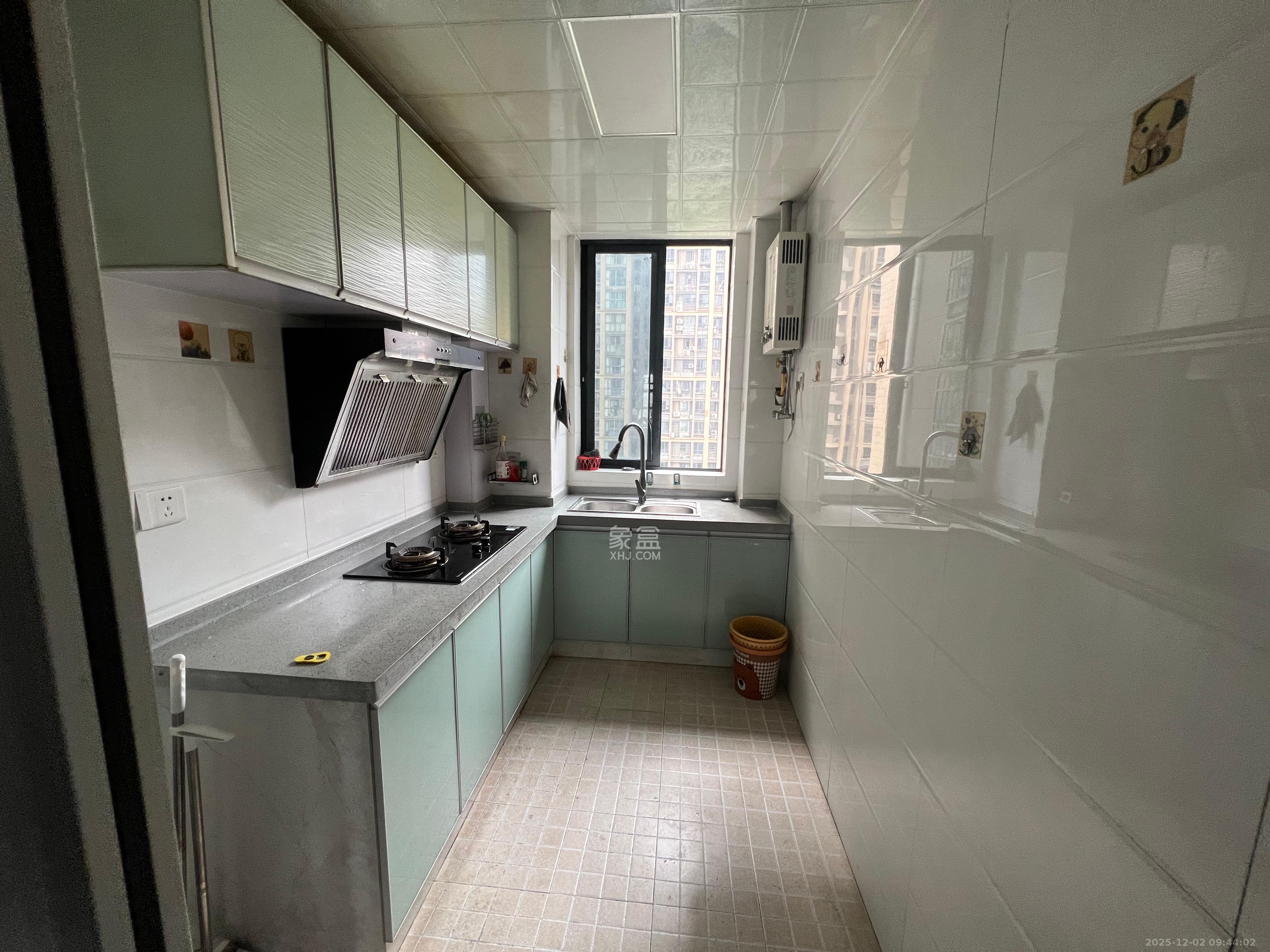 百纳广场（百纳公寓）  2室1厅1卫    2600.0元/月室内图