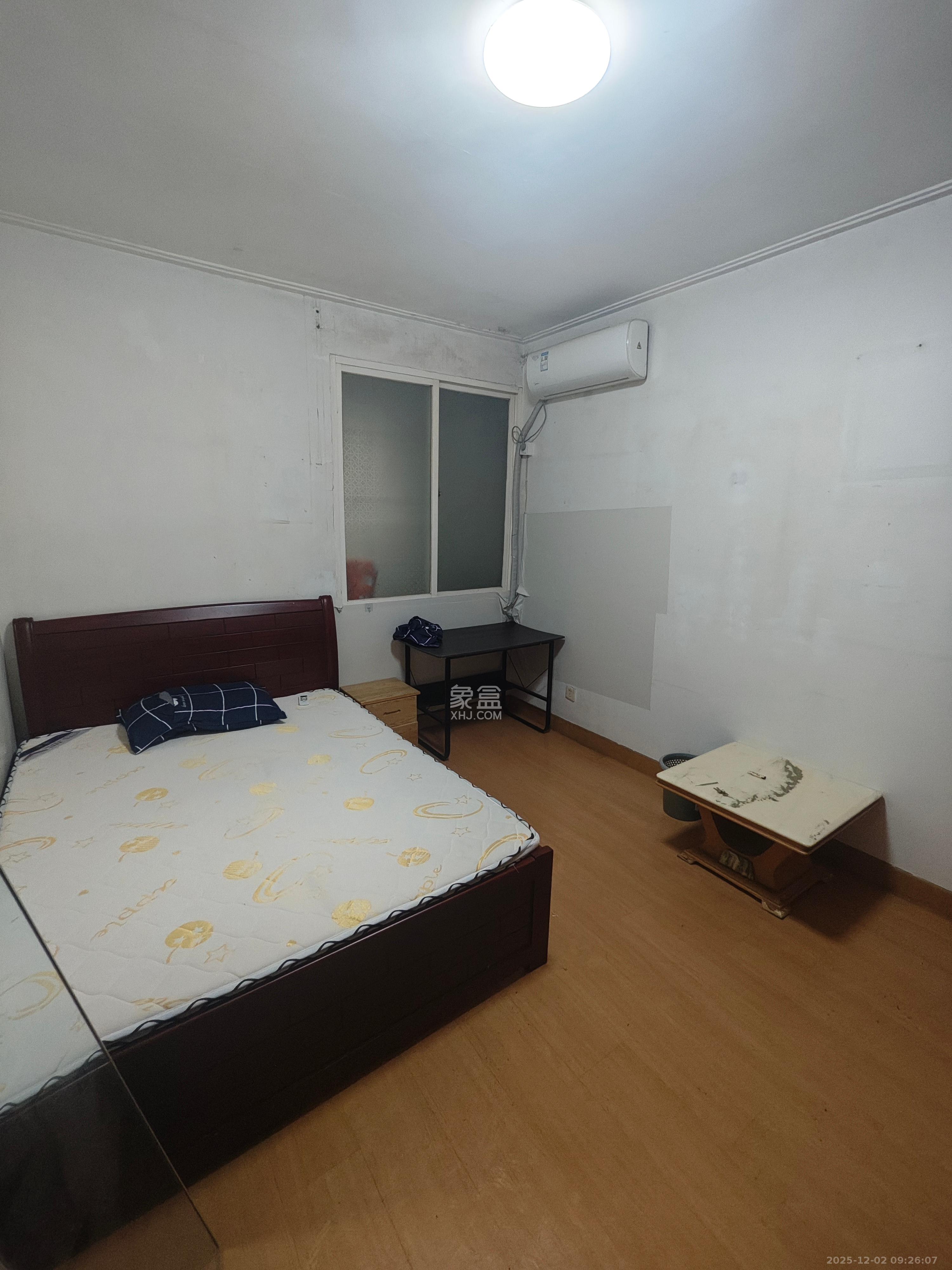 海华锦园  2室1厅1卫    1600.0元/月室内图