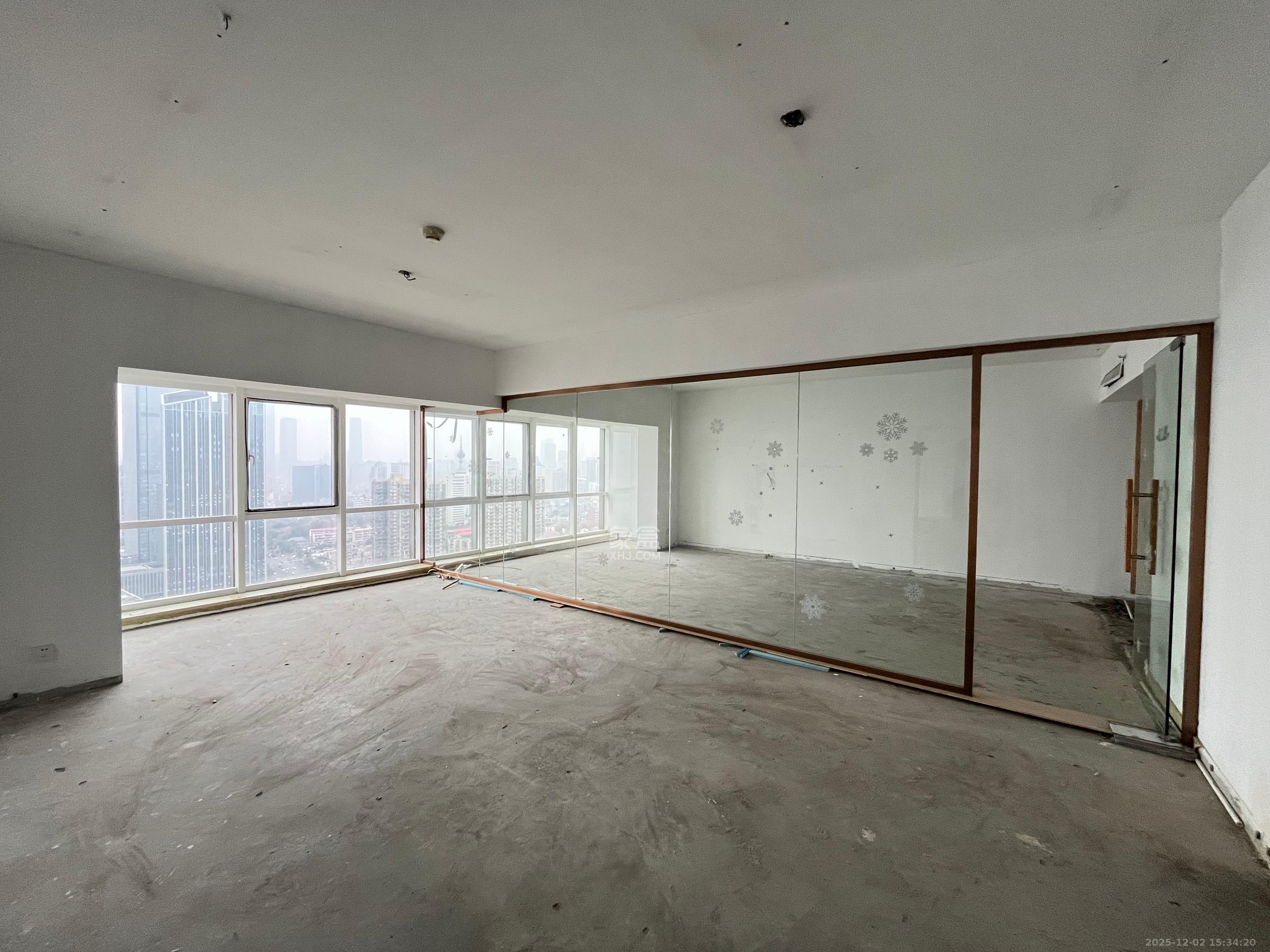 保利国际广场 1室1厅1卫 13000.0元/月 保利国际广场 1室1厅1卫 13000.0元/月室内图