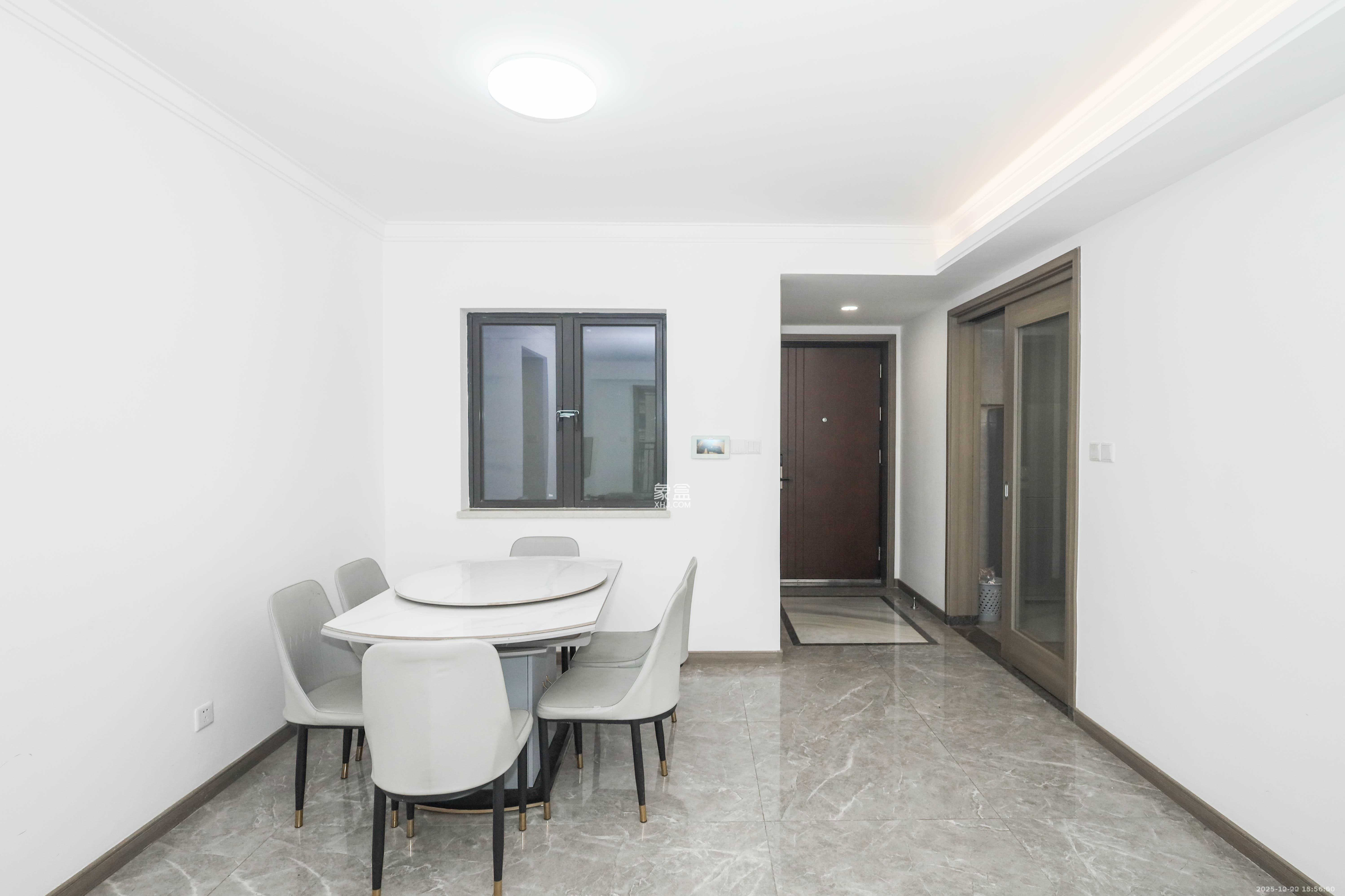 越秀亲爱里 3室2厅2卫 2500.0元/月 越秀亲爱里 3室2厅2卫 2500.0元/月室内图