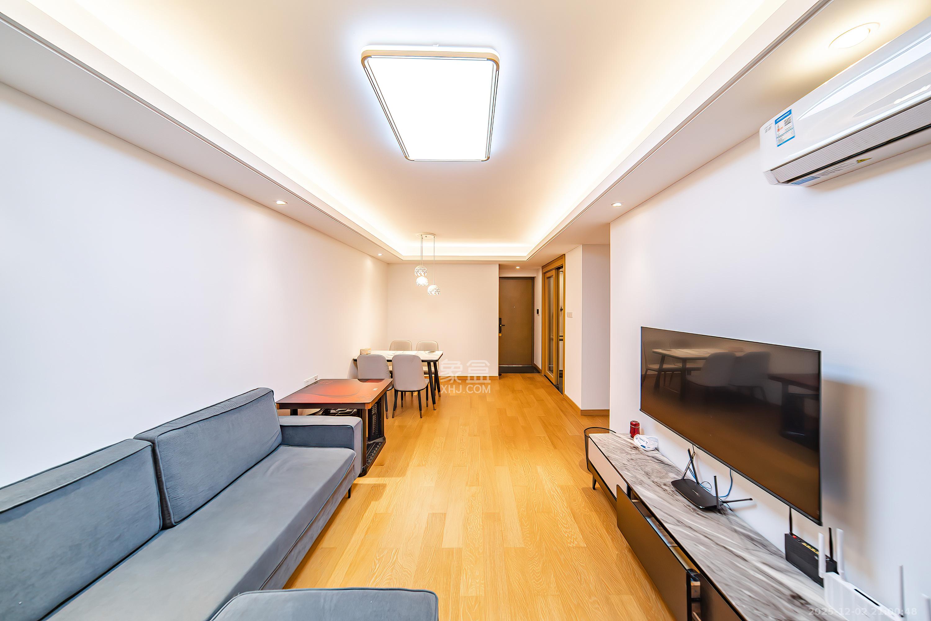 新力紫园 3室2厅1卫 92.0万 新力紫园 3室2厅1卫 92.0万客厅