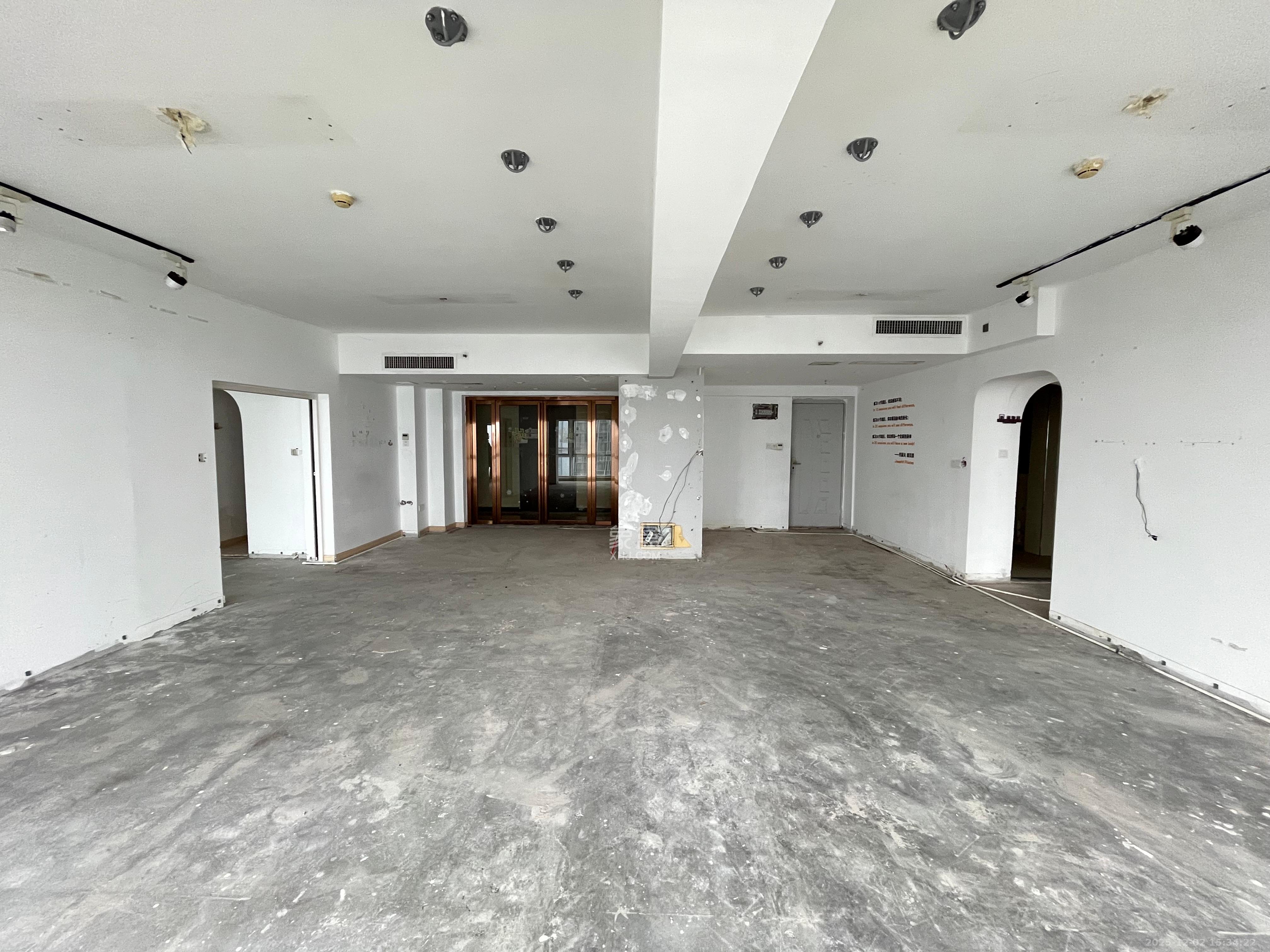 保利国际广场 1室1厅1卫 13000.0元/月 保利国际广场 1室1厅1卫 13000.0元/月室内图