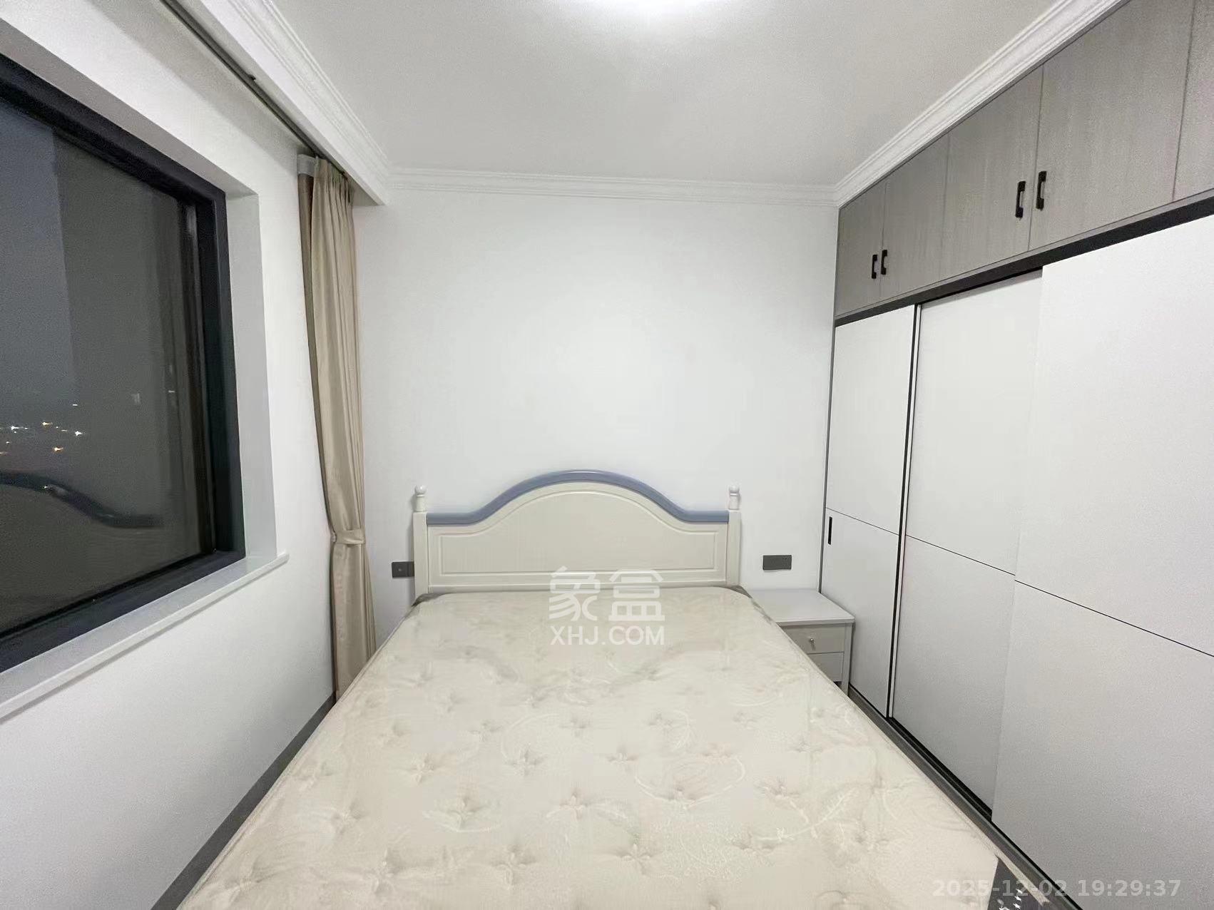 嘉荣苑  3室2厅2卫    2800.0元/月室内图