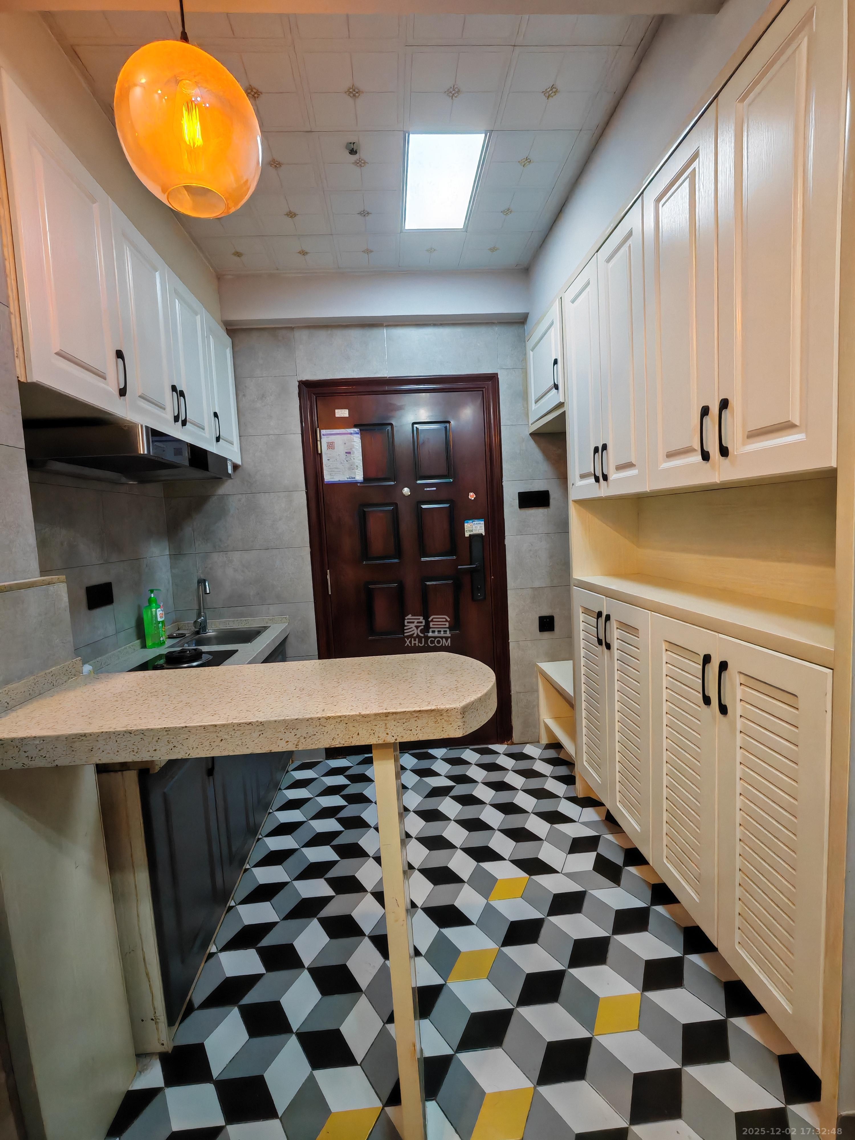 生活艺术城 1室1厅1卫 1700.0元/月 生活艺术城 1室1厅1卫 1700.0元/月室内图