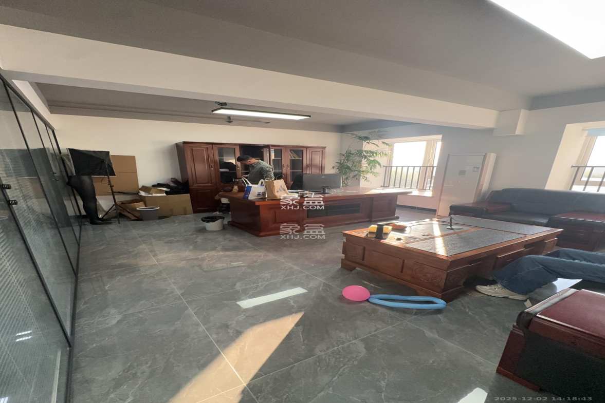 保利香槟国际 1室0厅0卫 5000.0元/月 保利香槟国际 1室0厅0卫 5000.0元/月室内图