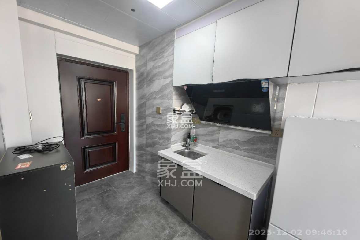 裕天国际商汇中心 1室1厅1卫 1000.0元/月 裕天国际商汇中心 1室1厅1卫 1000.0元/月室内图