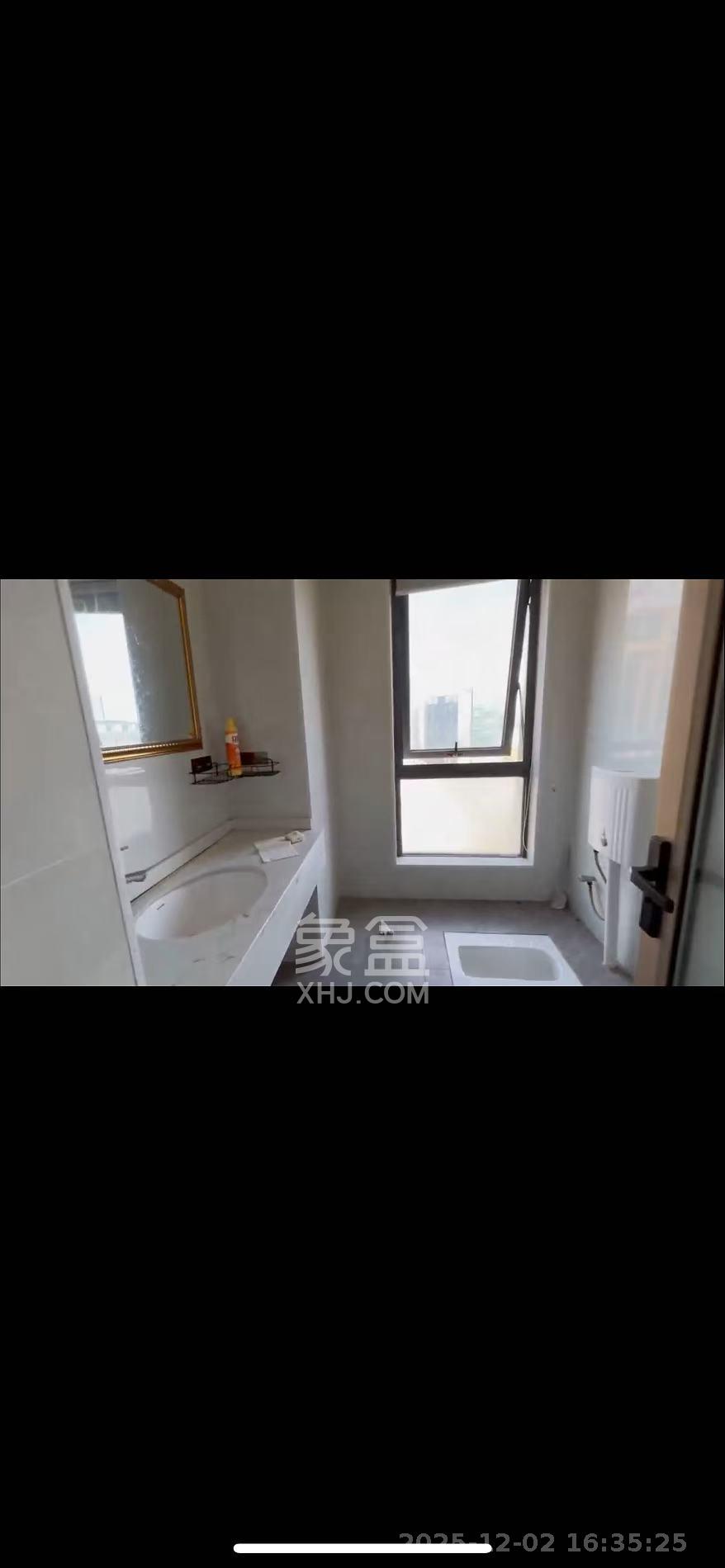 复地星光天地  3室2厅1卫    5500.0元/月室内图