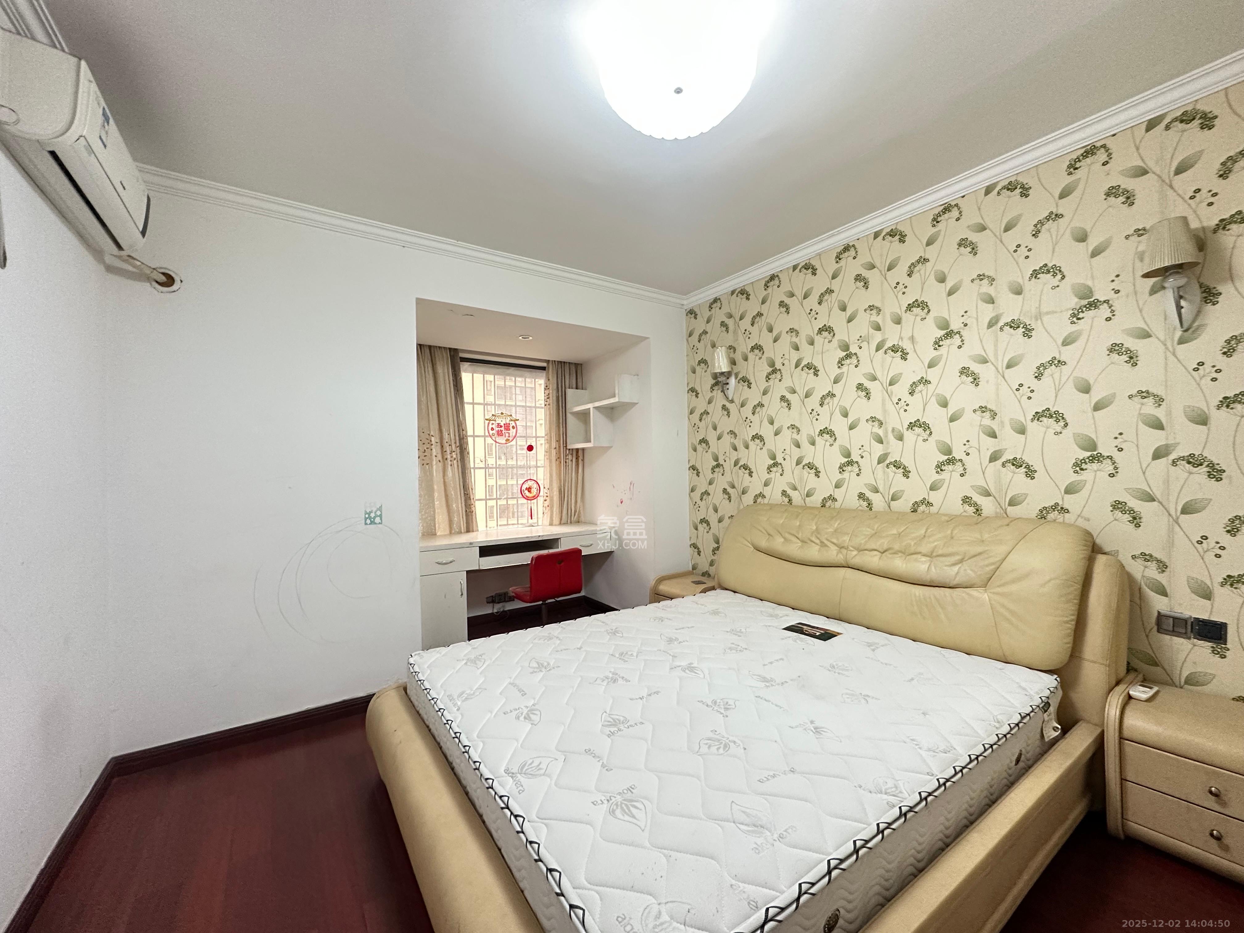 保利麓谷林语C区  4室2厅2卫    3000.0元/月室内图