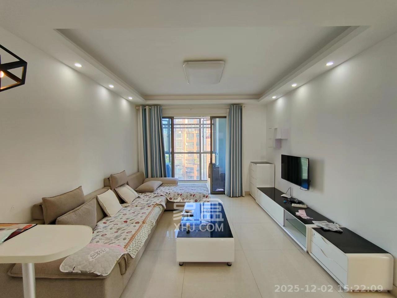 富兴嘉城（富兴汇中央）  2室2厅1卫    2500.0元/月