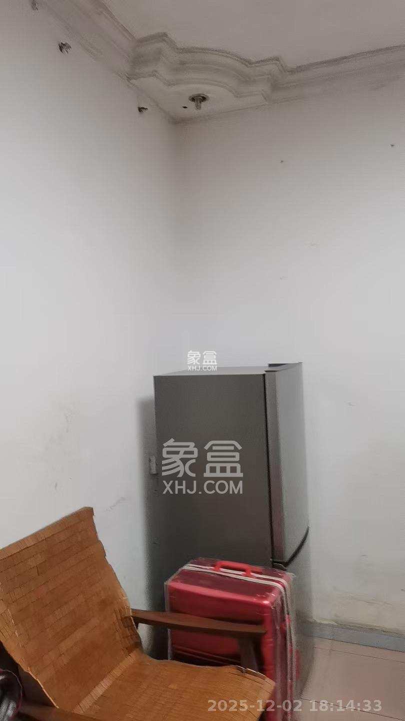 湖南工业贸易学校 2室1厅1卫 1100.0元/月 湖南工业贸易学校 2室1厅1卫 1100.0元/月室内图