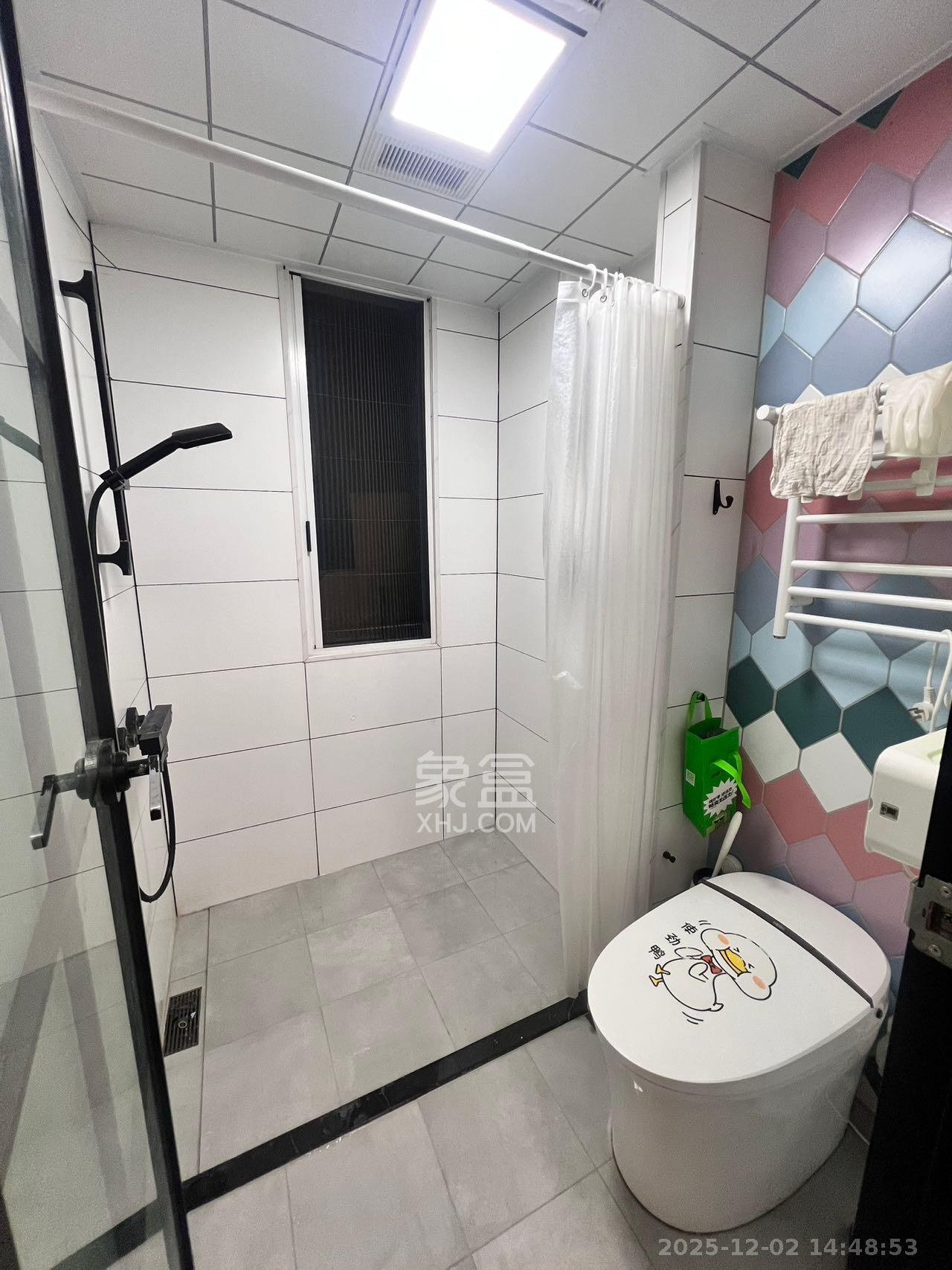 保利天禧D区  3室2厅2卫    3900.0元/月