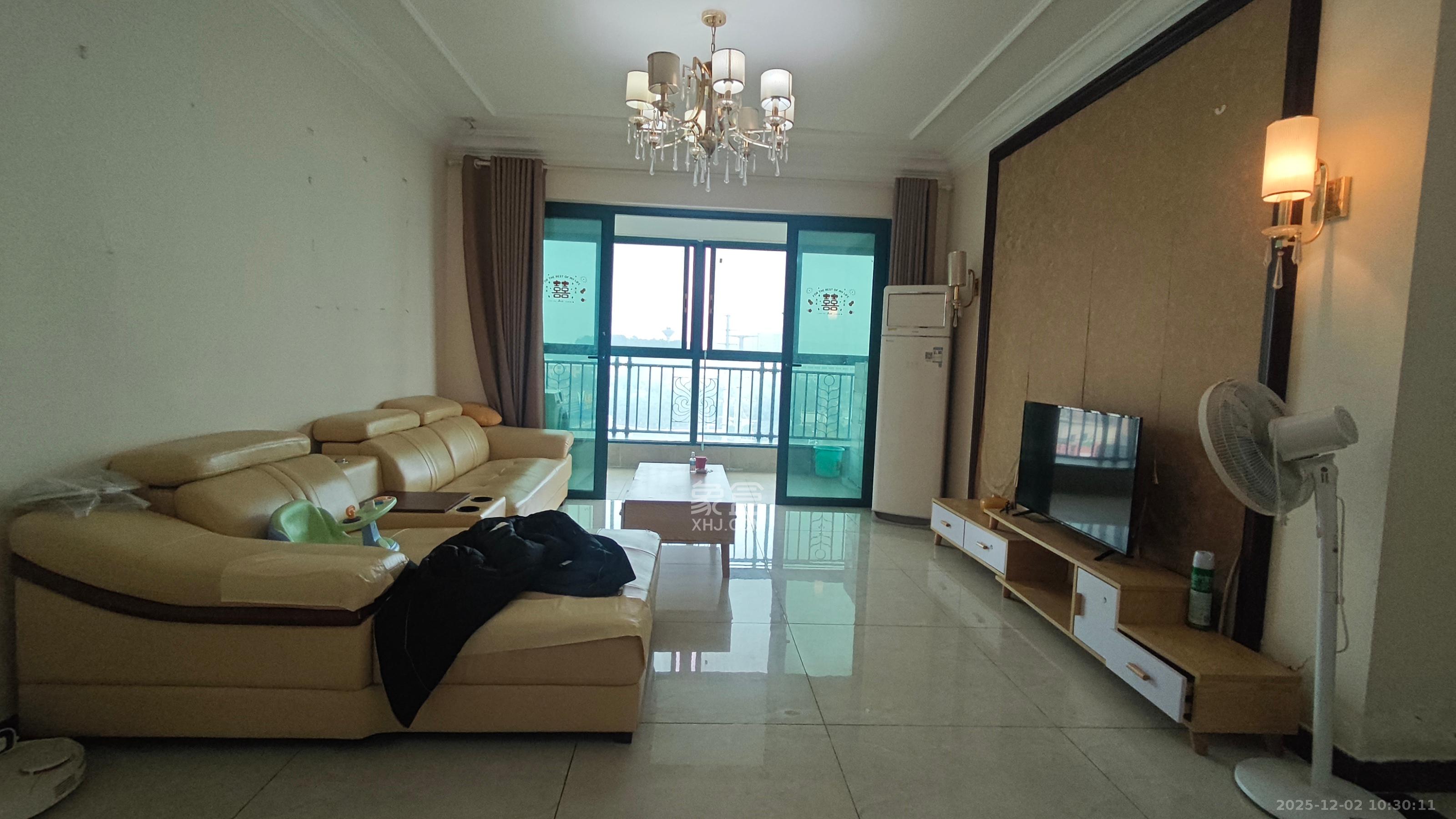 恒大雅苑  3室2厅2卫    2800.0元/月