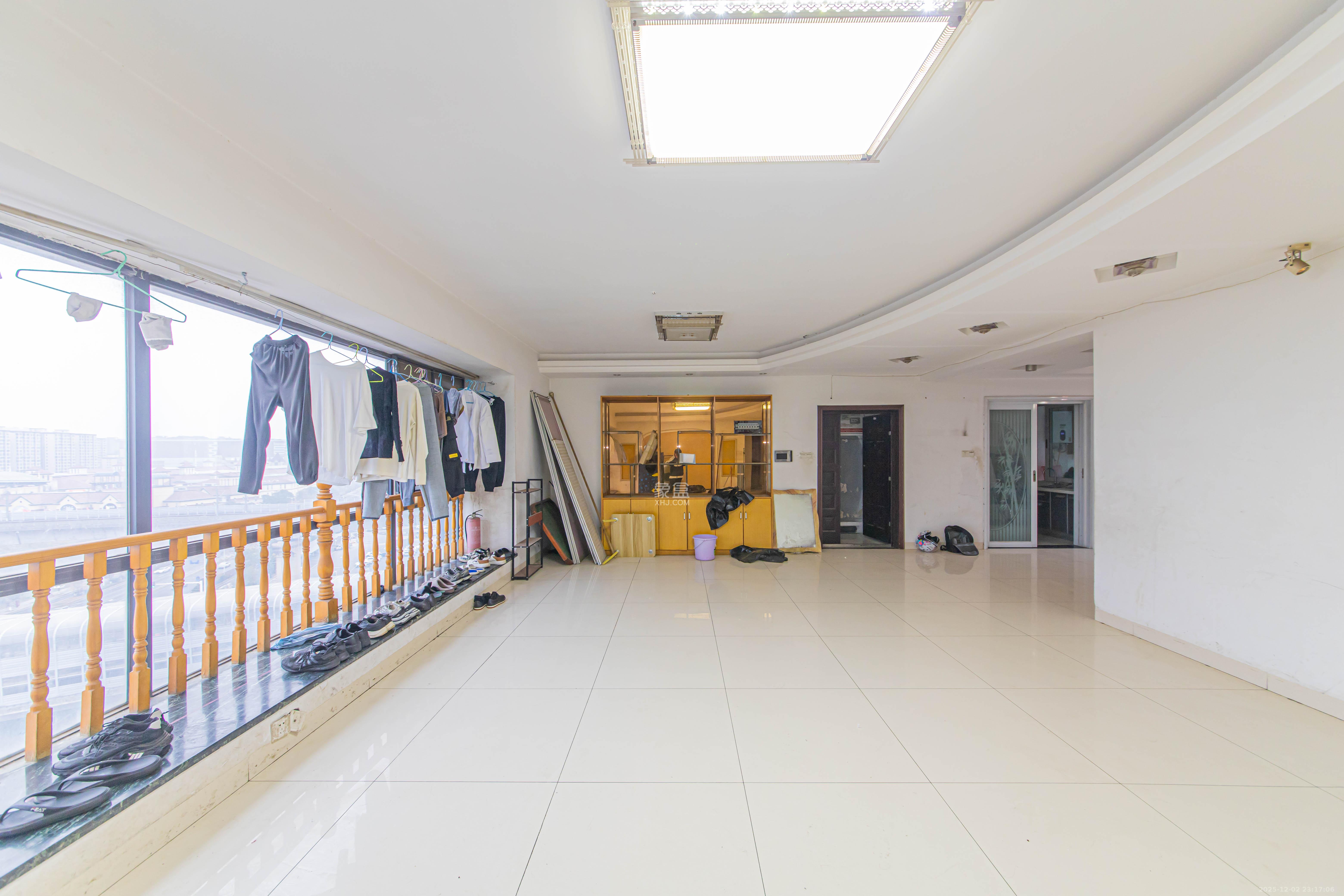 中信城市广场（中信新城一期）  4室2厅2卫    149.0万