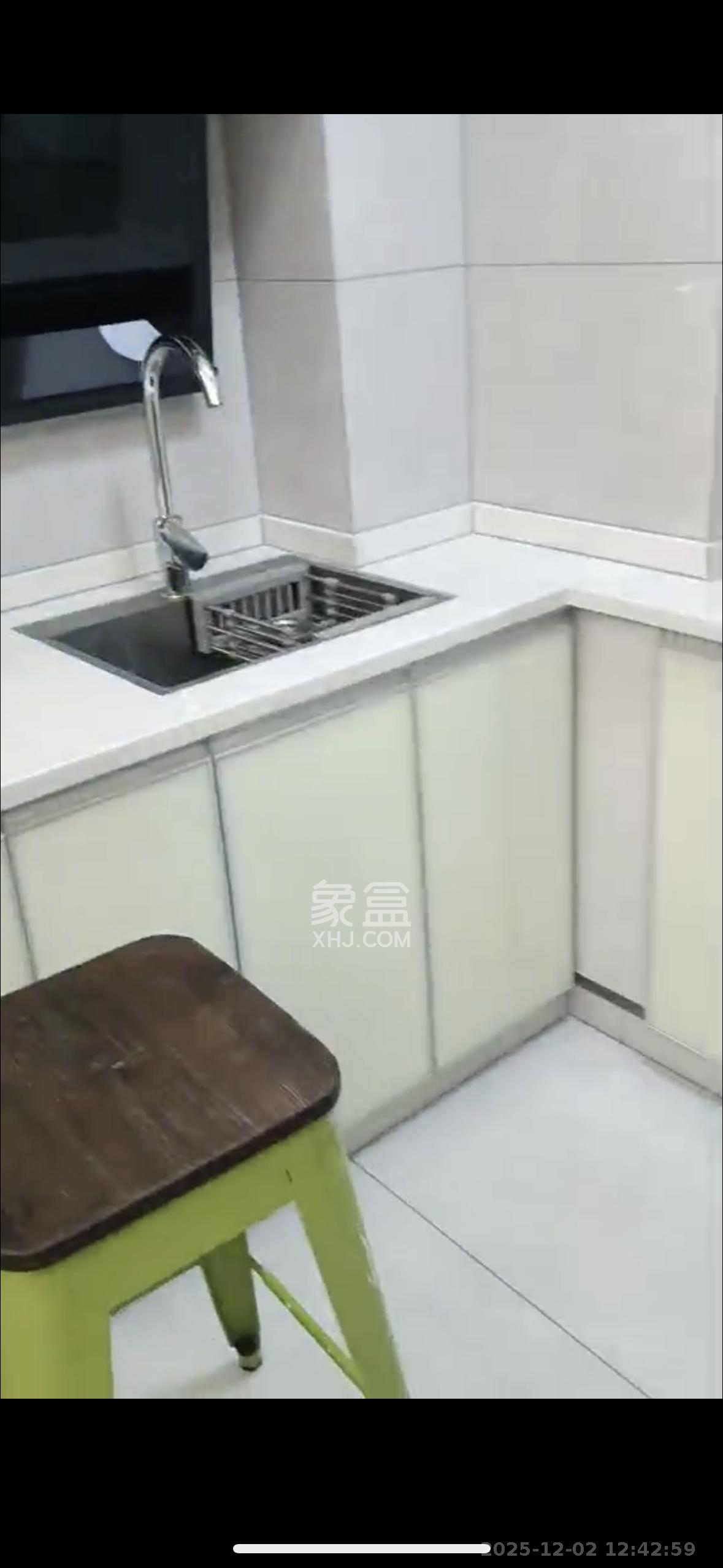 鄱阳汇金中心  1室0厅0卫    1400.0元/月室内图