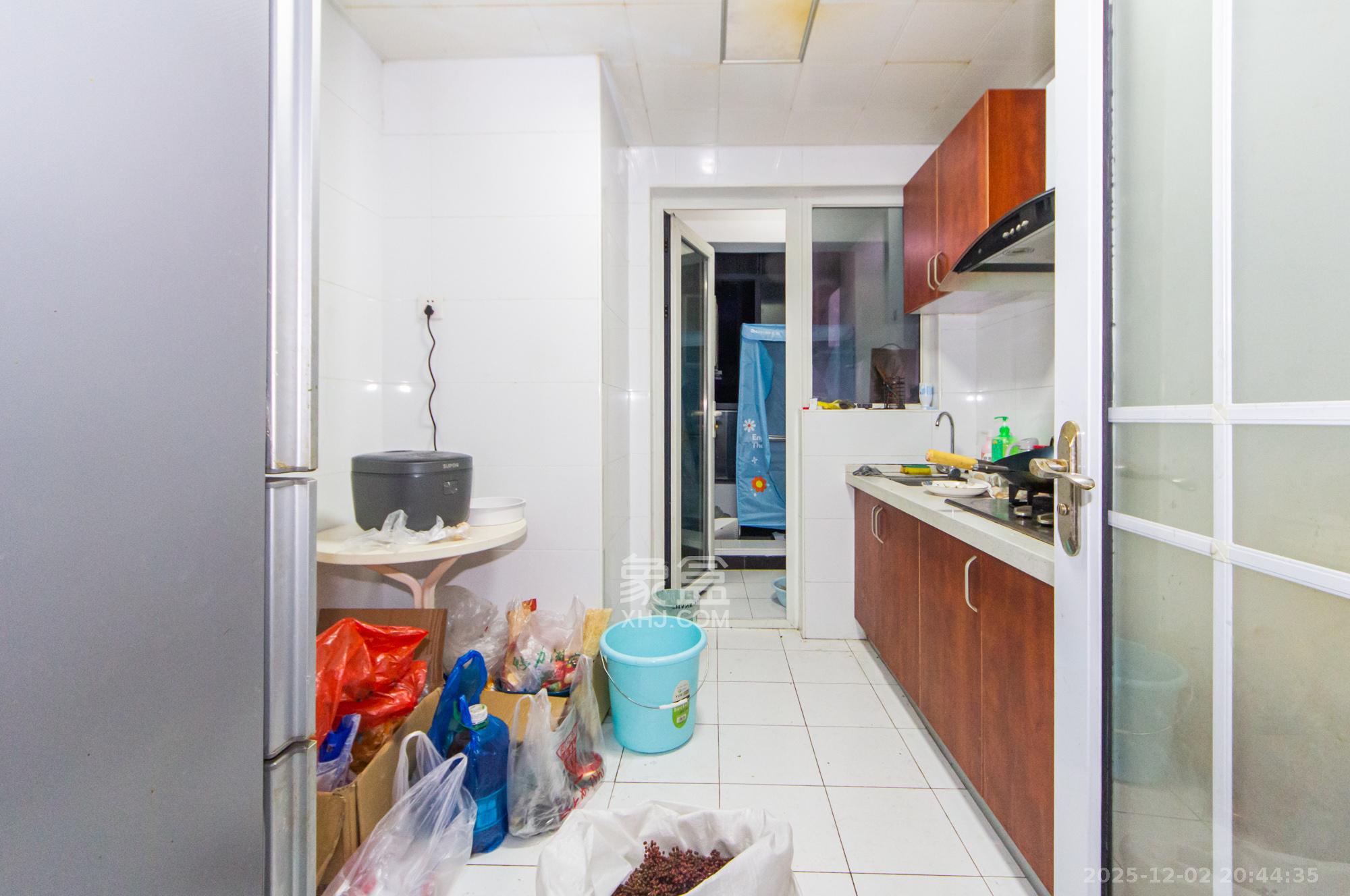 北辰三角洲E3区 3室2厅2卫 148.0万 北辰三角洲E3区 3室2厅2卫 148.0万厨房