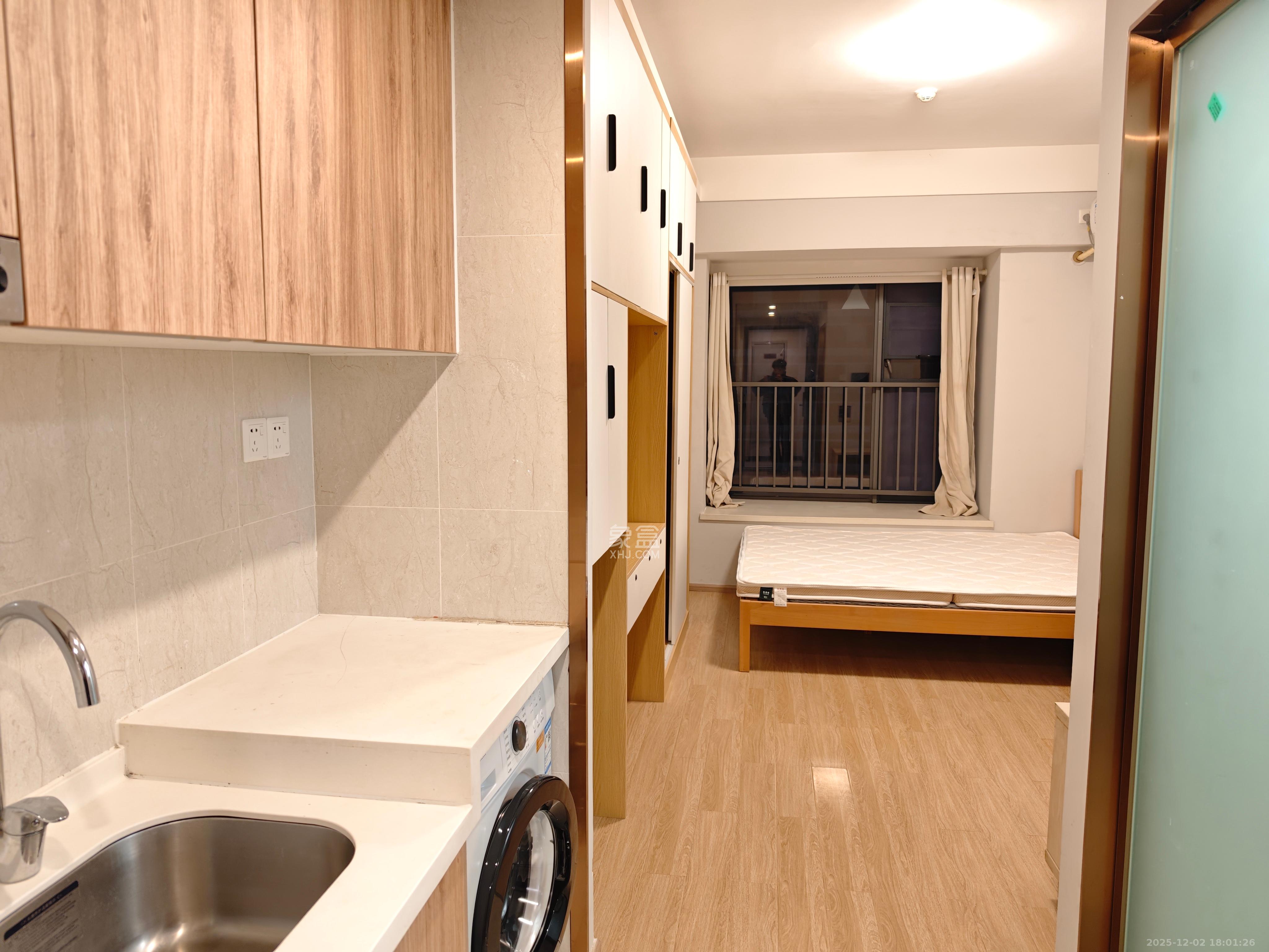 佳兆业云顶都汇 1室1厅1卫 1400.0元/月 佳兆业云顶都汇 1室1厅1卫 1400.0元/月室内图