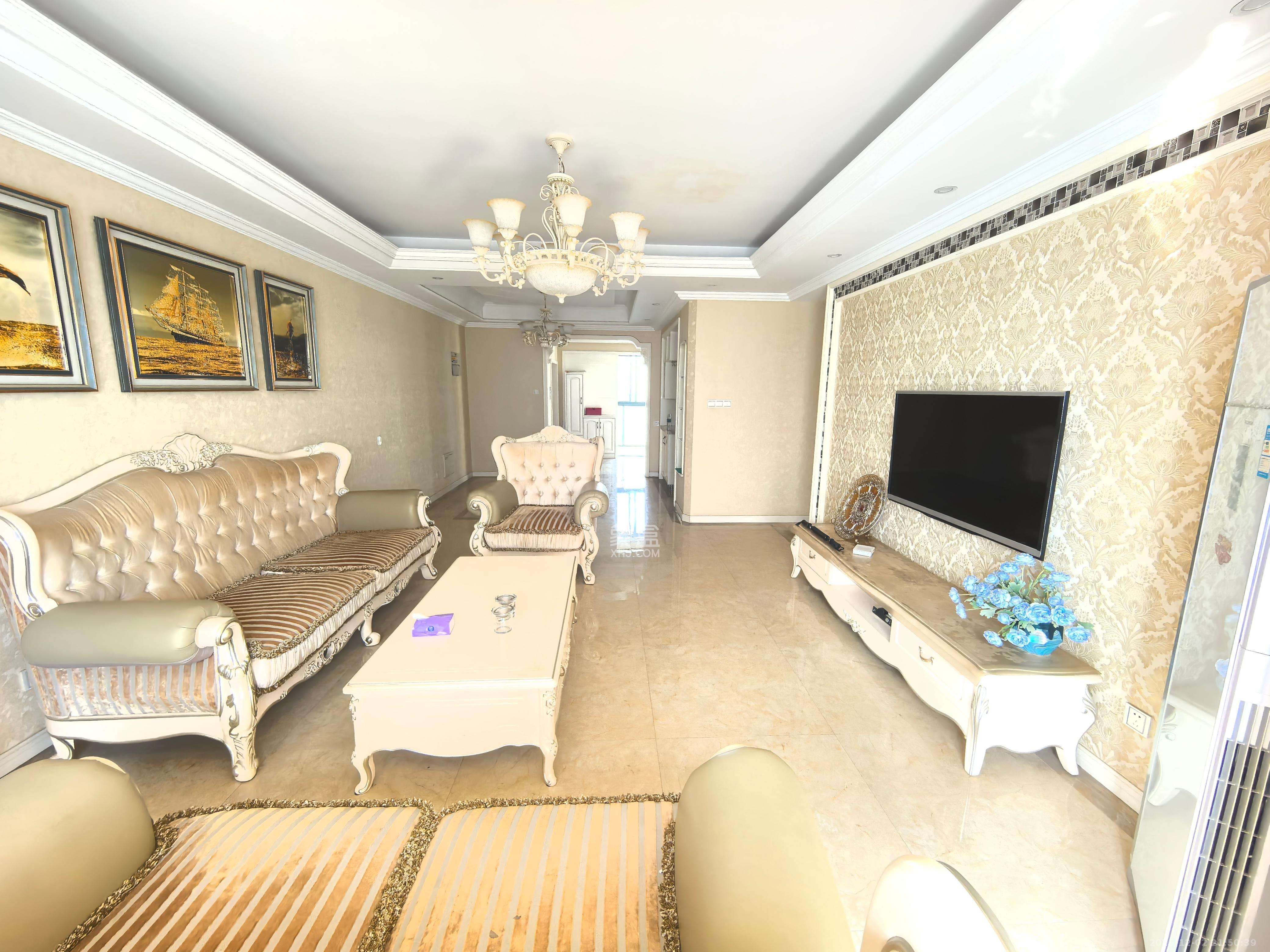 湘江世纪城悦江苑  3室2厅2卫    3000.0元/月