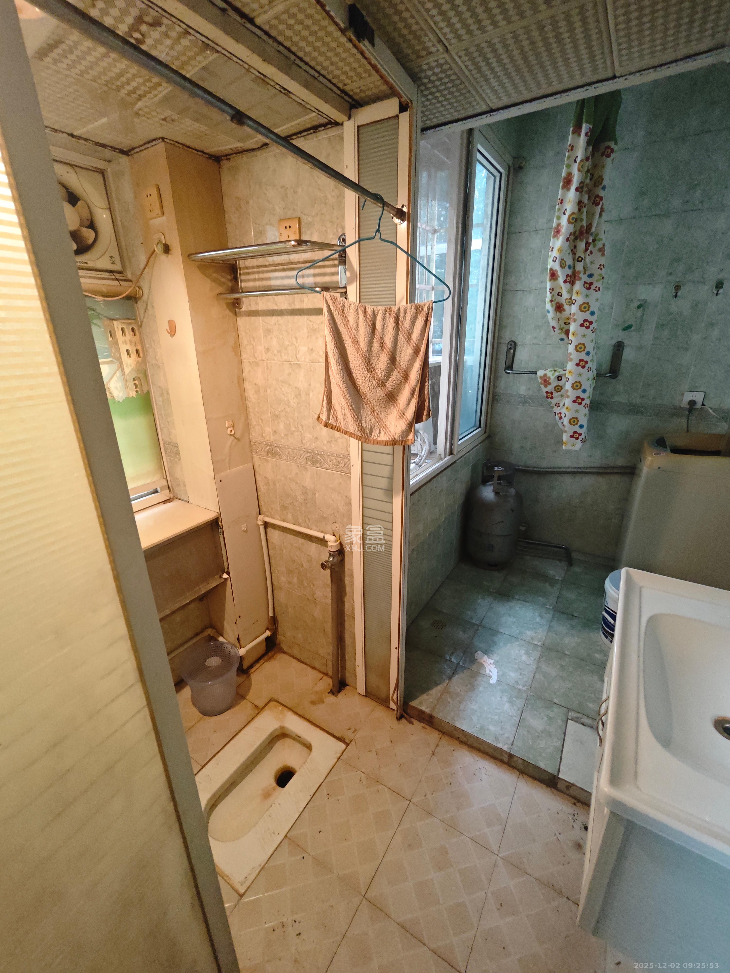 海华锦园  2室1厅1卫    1600.0元/月室内图