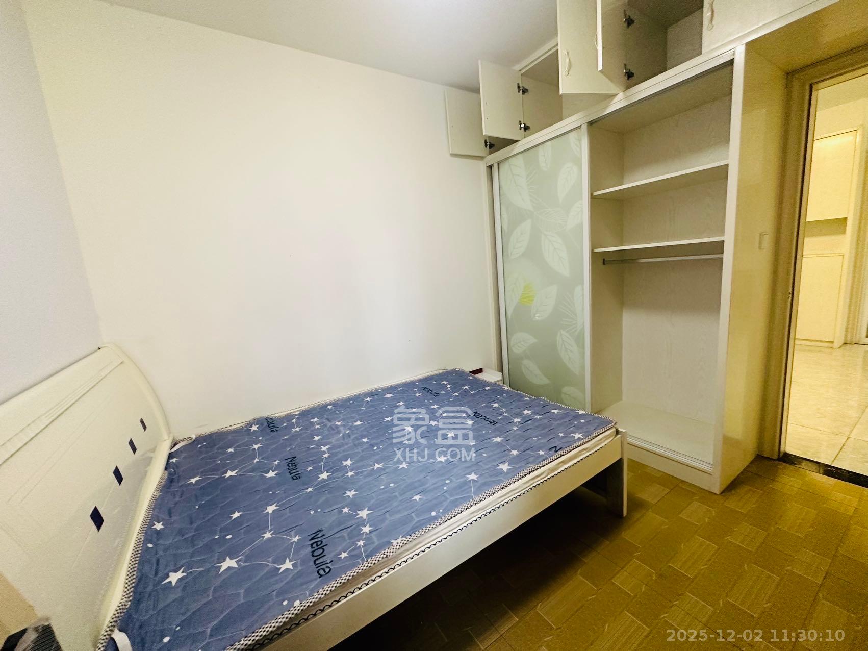 金地格林公馆  3室1厅1卫    2600.0元/月室内图