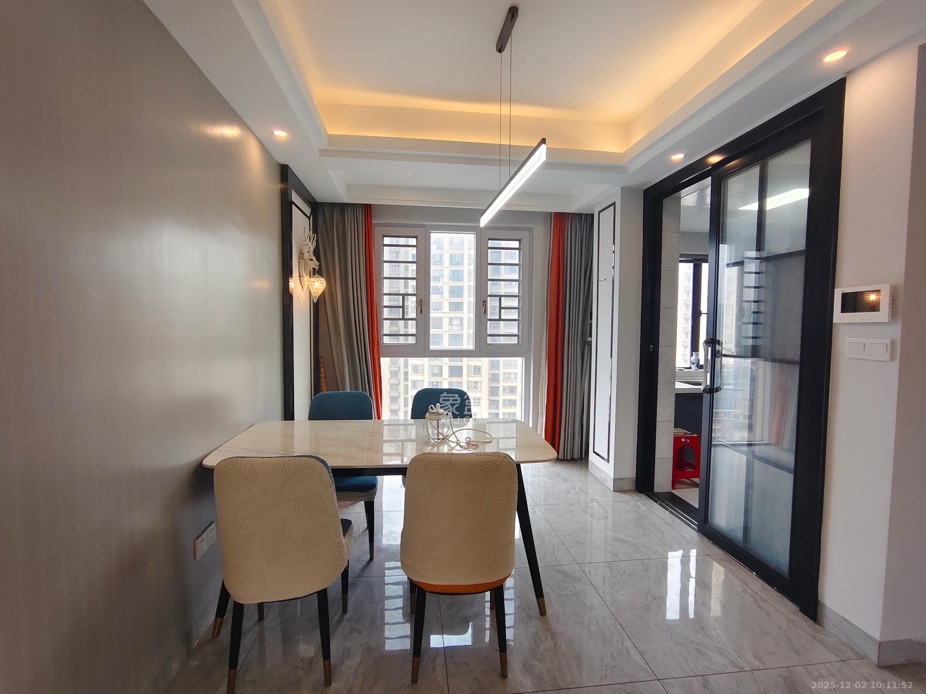 金侨城  3室2厅2卫    1900.0元/月室内图