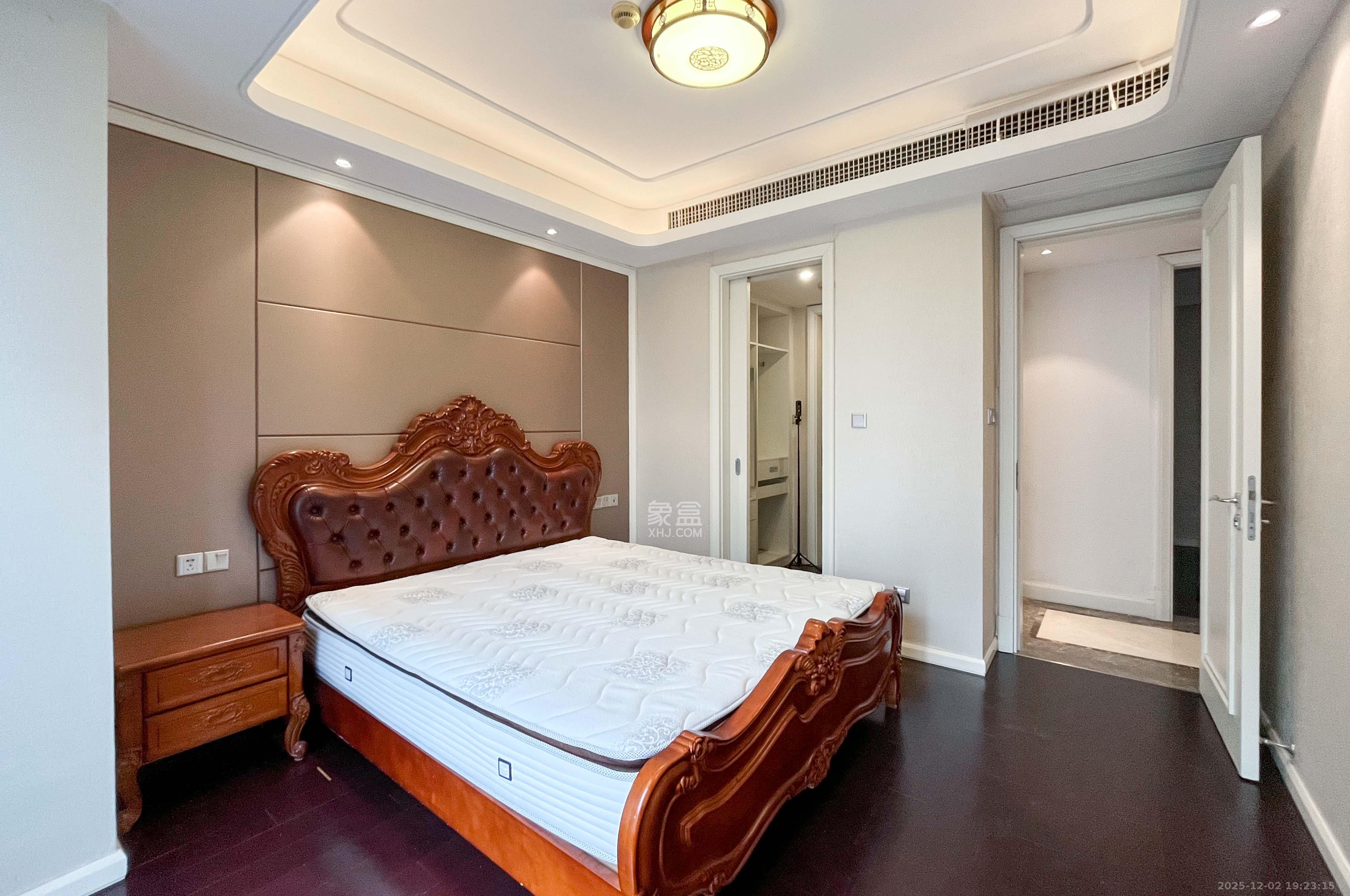 梅溪湖金茂府(金茂广场)(金茂览秀城) 3室2厅2卫 190.0万 梅溪湖金茂府(金茂广场)(金茂览秀城) 3室2厅2卫 190.0万其他