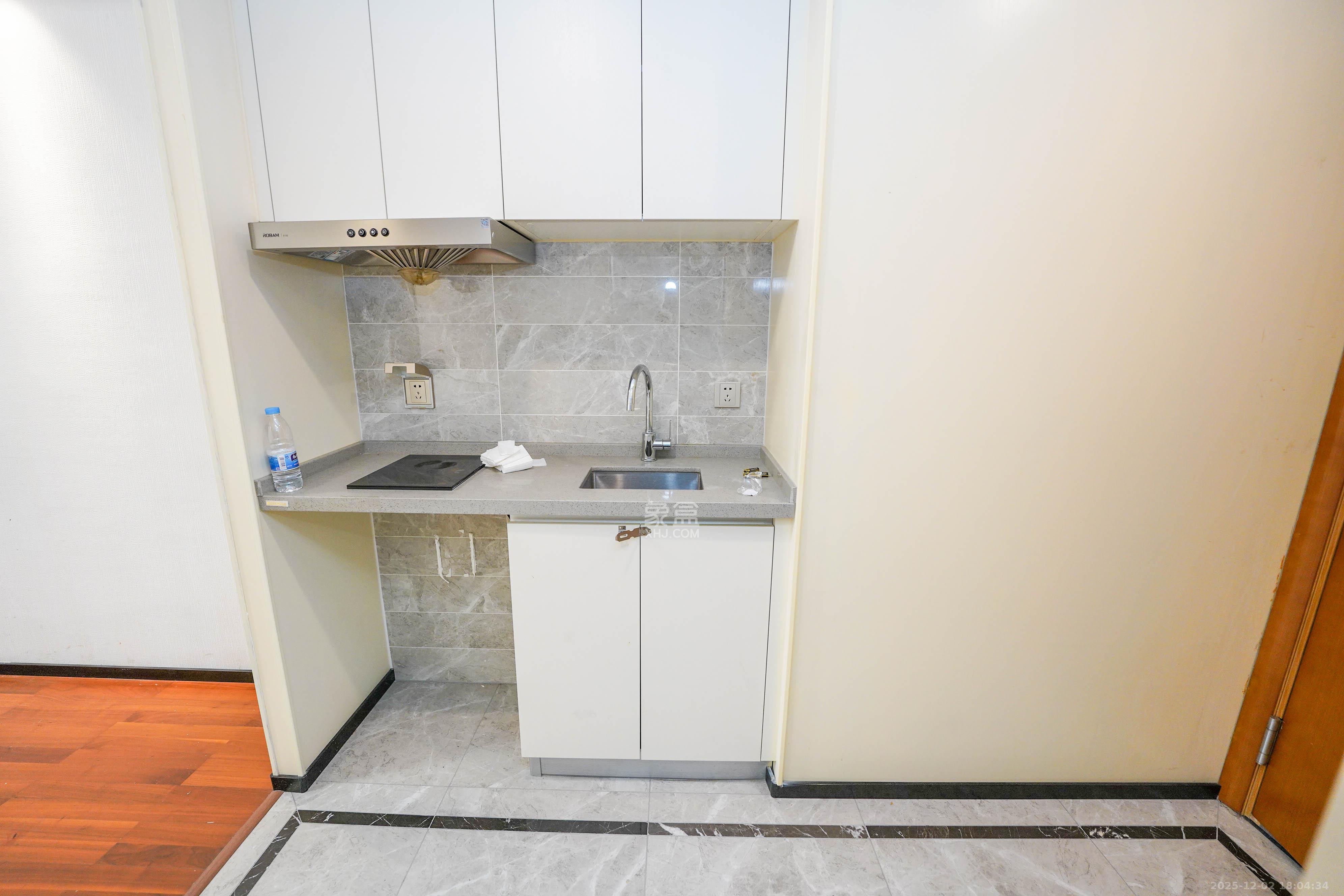 福天藏郡院子 1室1厅1卫 19.8万 福天藏郡院子 1室1厅1卫 19.8万厨房