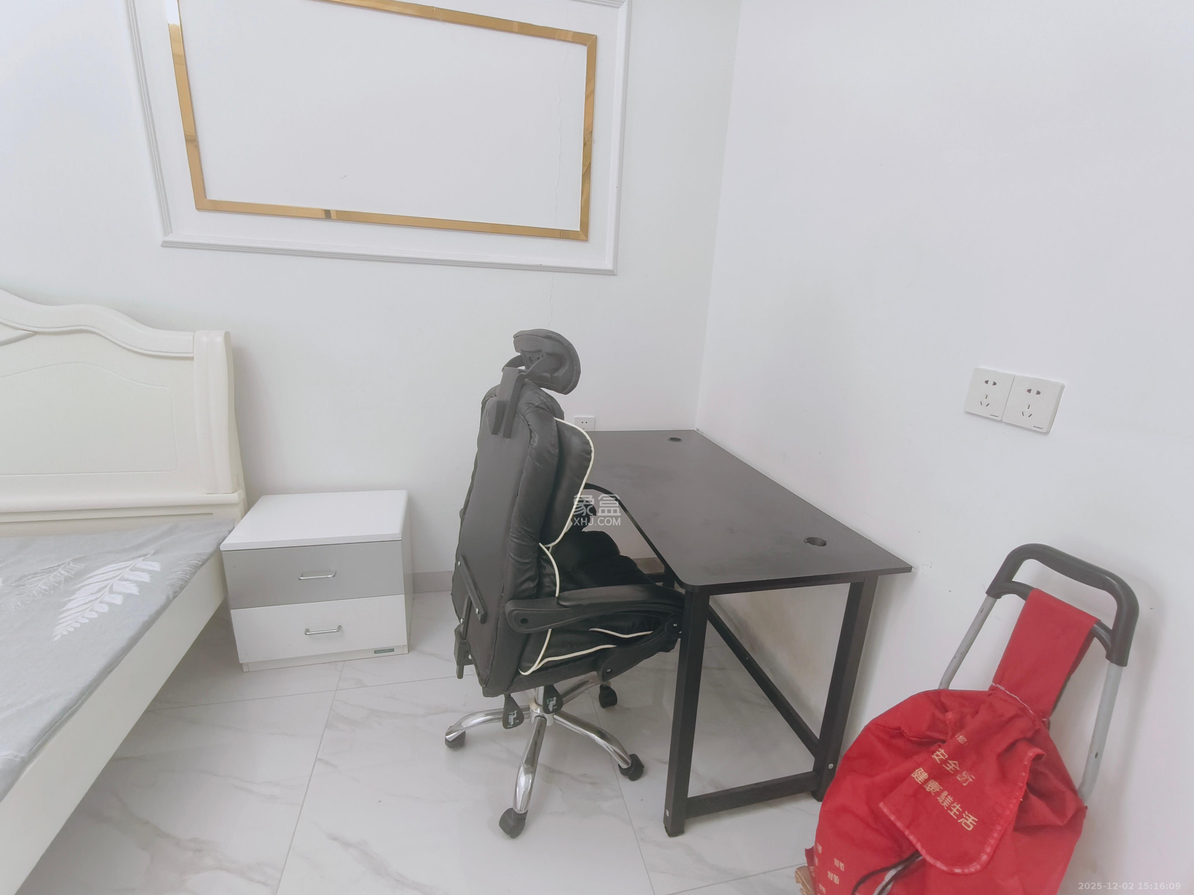 振业城三期 1室1厅1卫 1850.0元/月 振业城三期 1室1厅1卫 1850.0元/月室内图