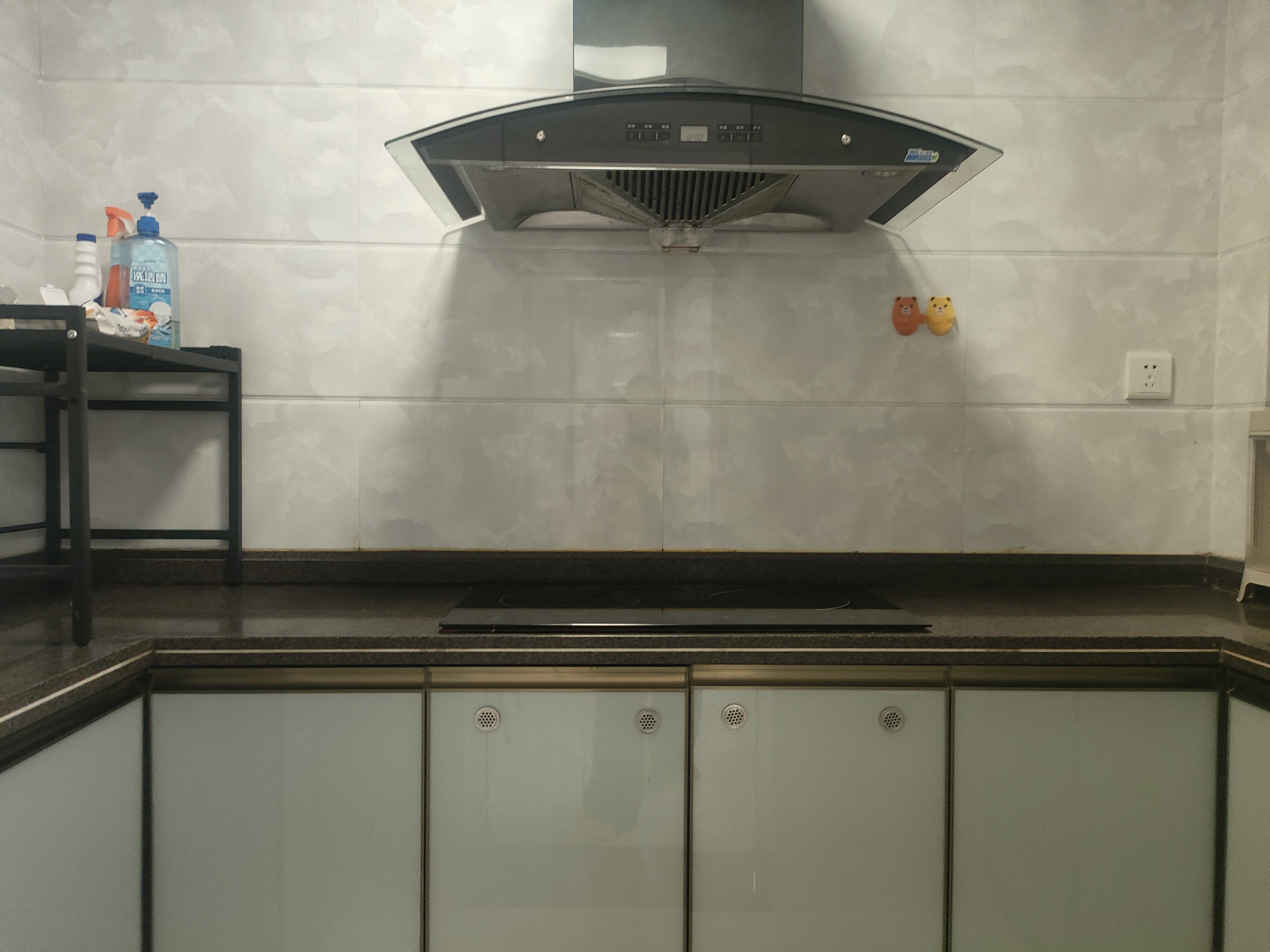 海阔天空-国瑞城二期（雅仕苑）  1室0厅1卫    2300.0元/月室内图