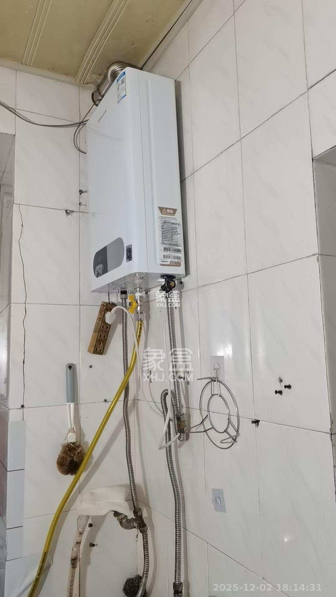 湖南工业贸易学校 2室1厅1卫 1100.0元/月 湖南工业贸易学校 2室1厅1卫 1100.0元/月室内图