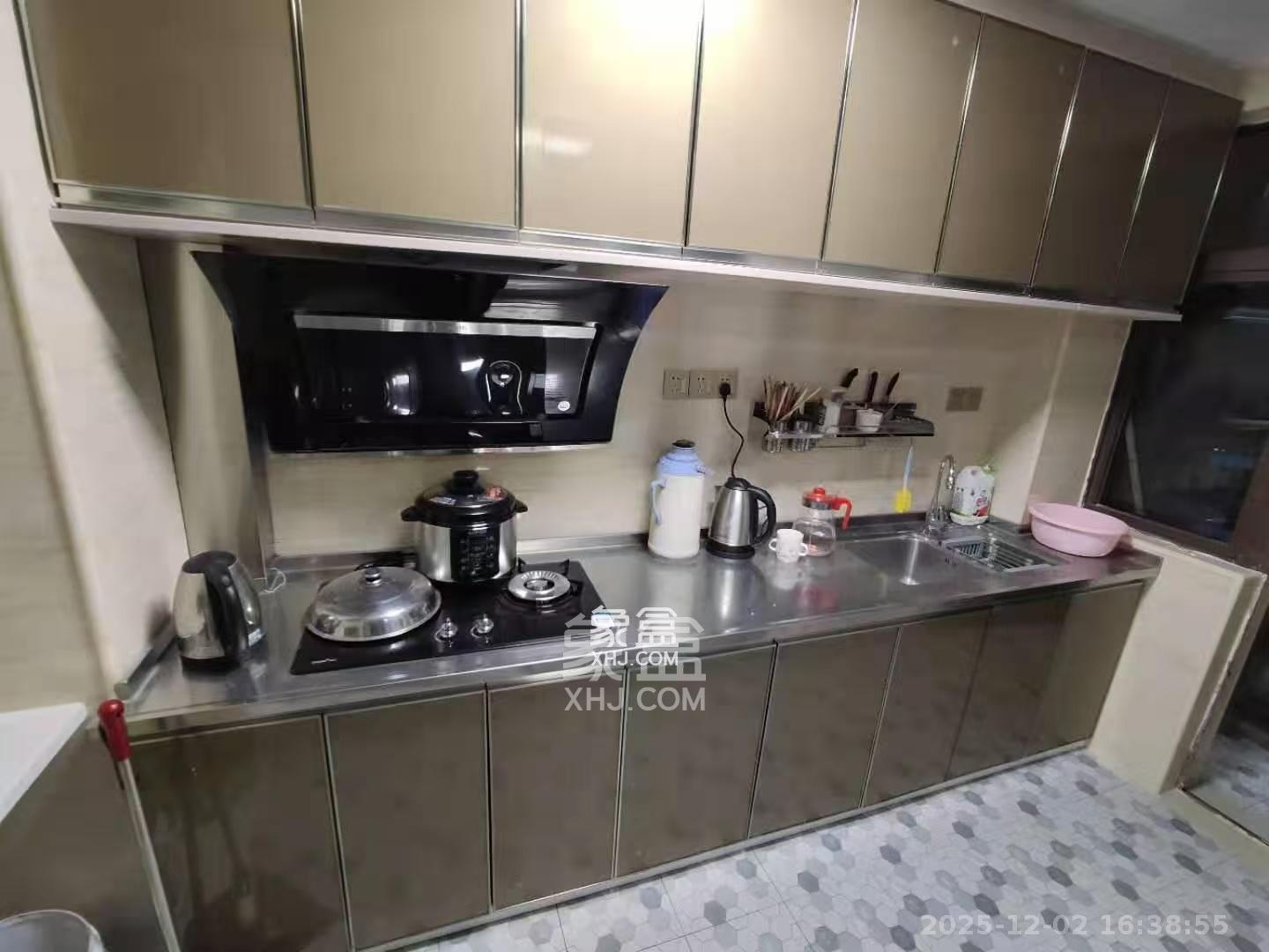 惟盛园 4室2厅2卫 3200.0元/月 惟盛园 4室2厅2卫 3200.0元/月室内图