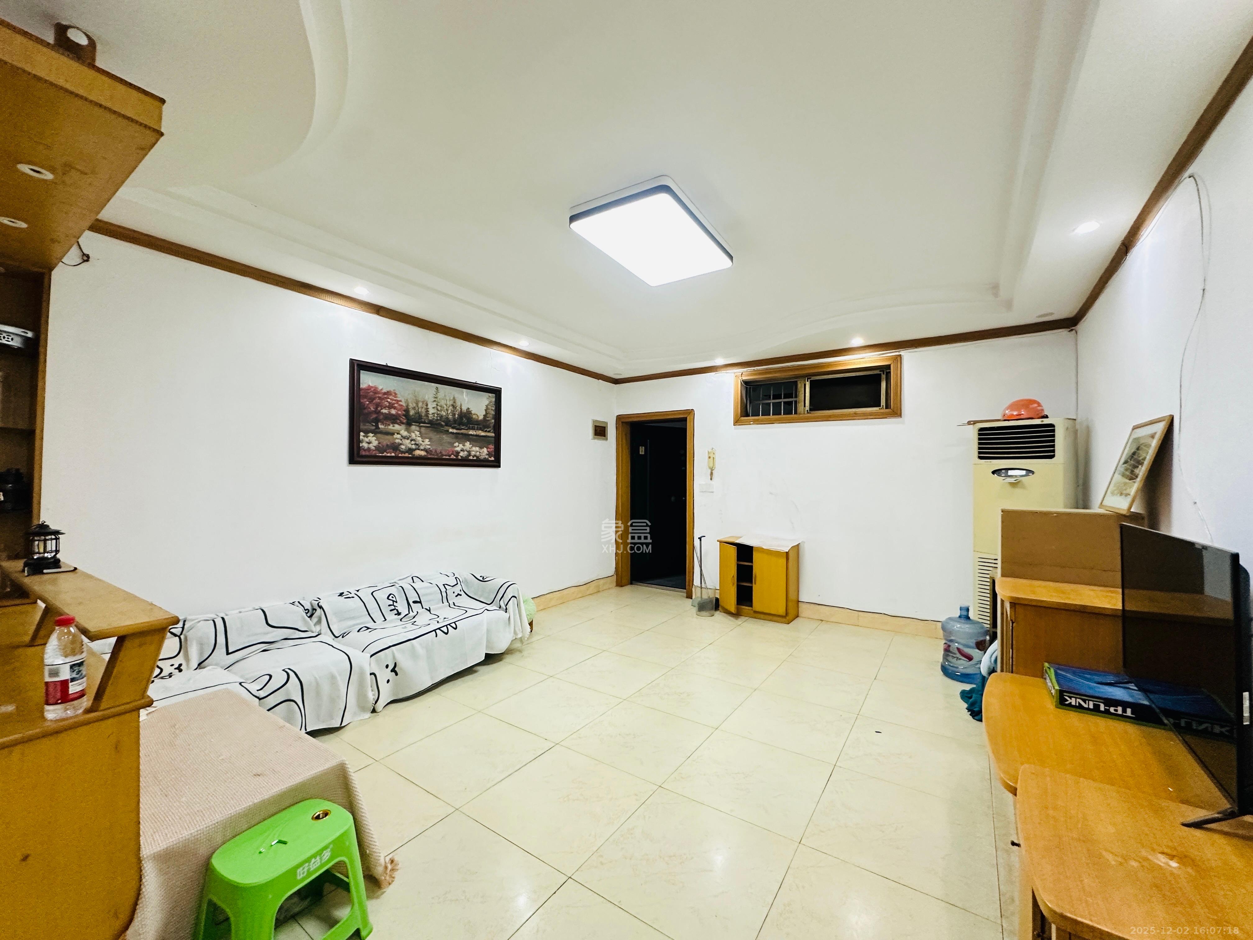 书苑花园(书院花园) 2室1厅1卫 1400.0元/月 书苑花园(书院花园) 2室1厅1卫 1400.0元/月室内图