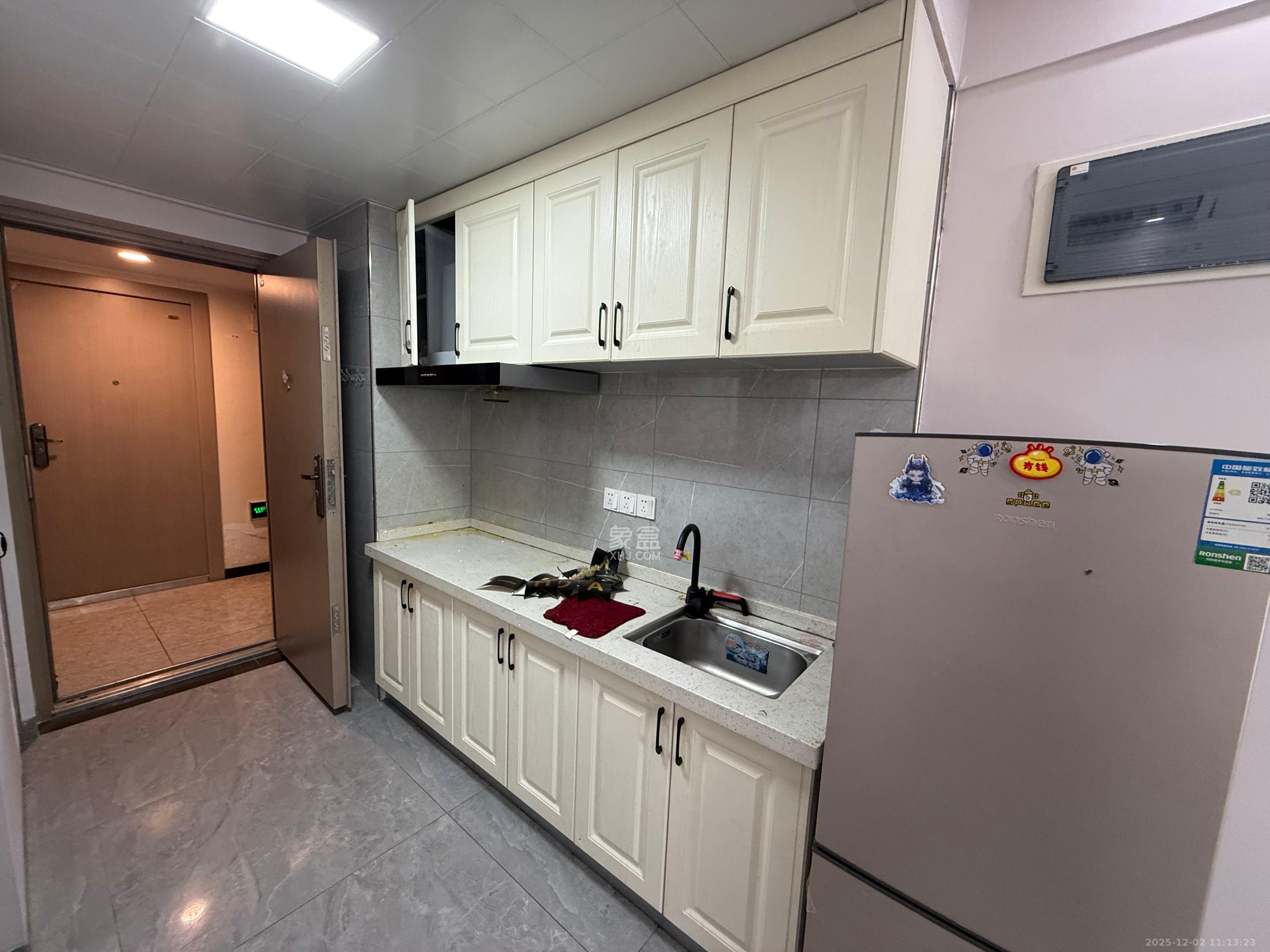 金地铂悦  1室0厅0卫    1100.0元/月室内图