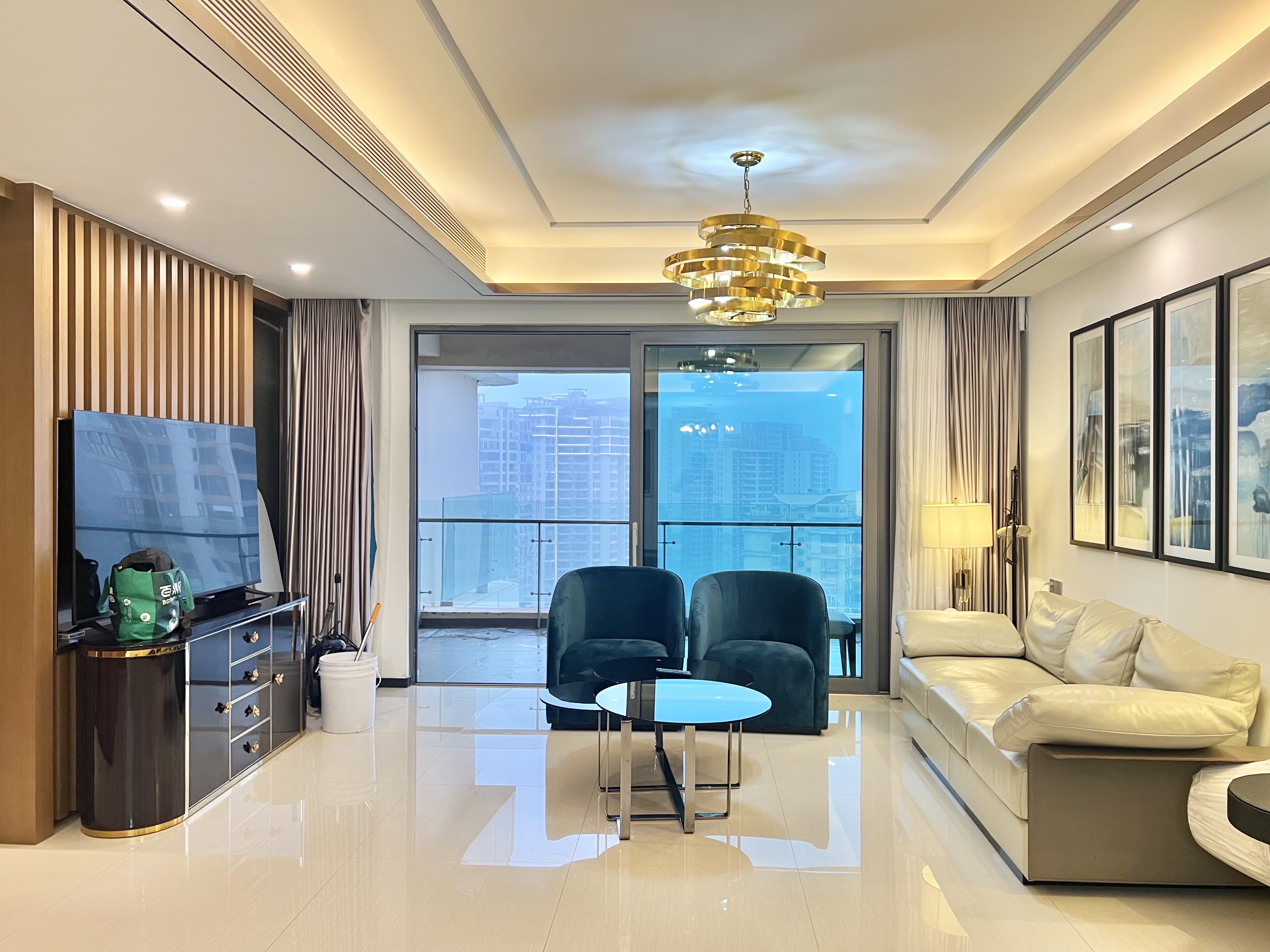 东方天澜汇  2室2厅2卫    9500.0元/月室内图