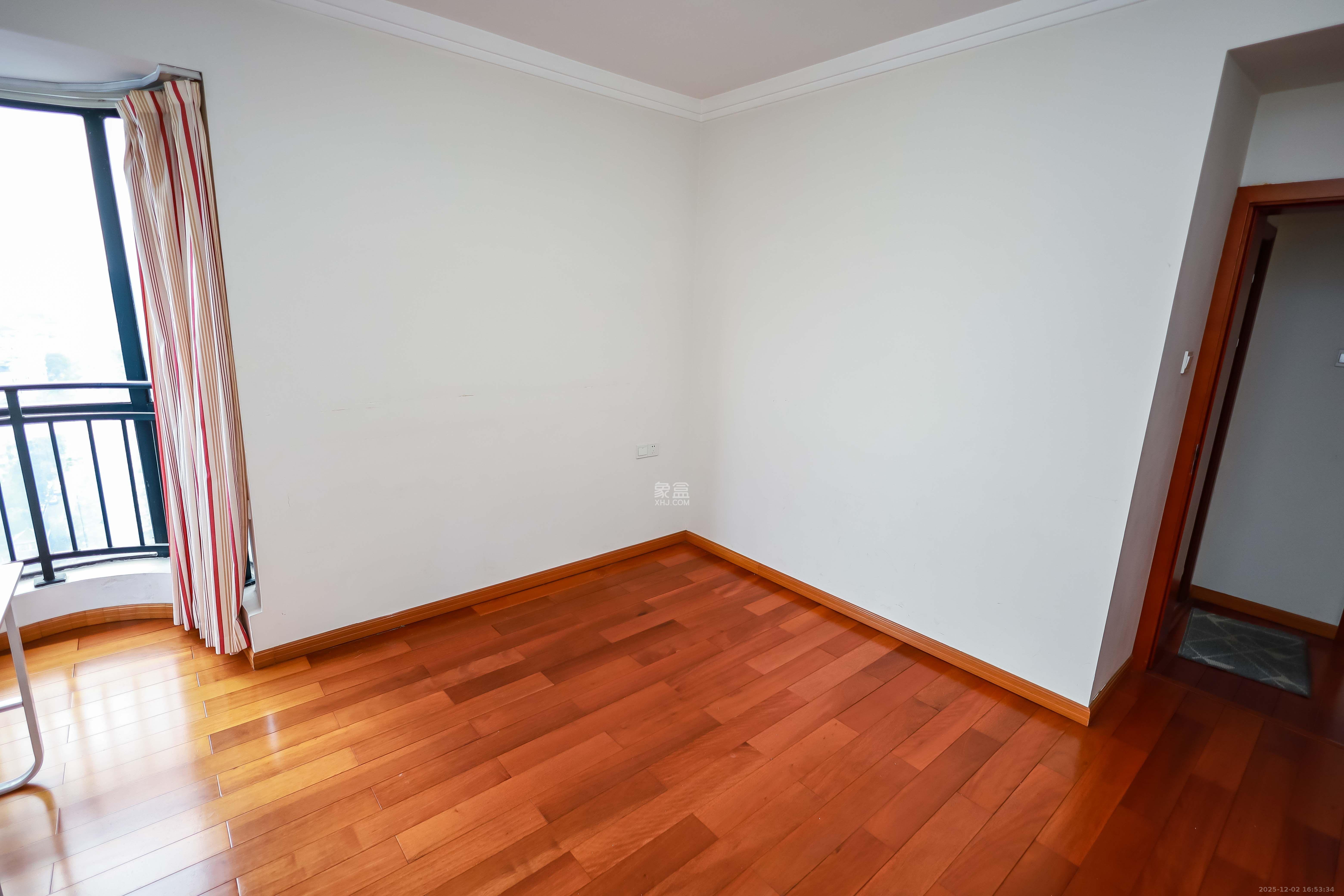 永祺西京 2室2厅1卫 2200.0元/月 永祺西京 2室2厅1卫 2200.0元/月室内图