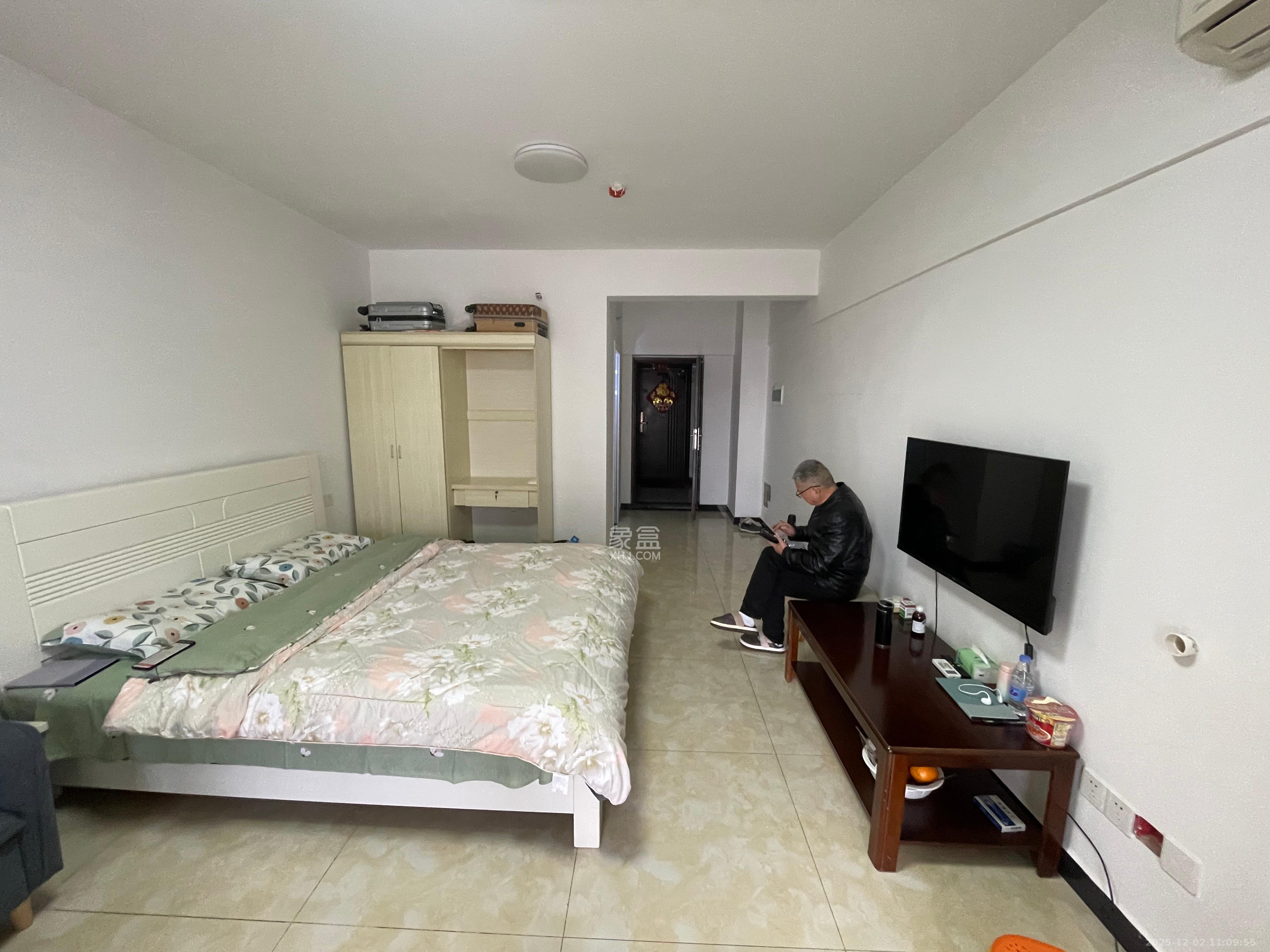 望兴景园二期(望兴西西里) 1室1厅1卫 1500.0元/月 望兴景园二期(望兴西西里) 1室1厅1卫 1500.0元/月室内图