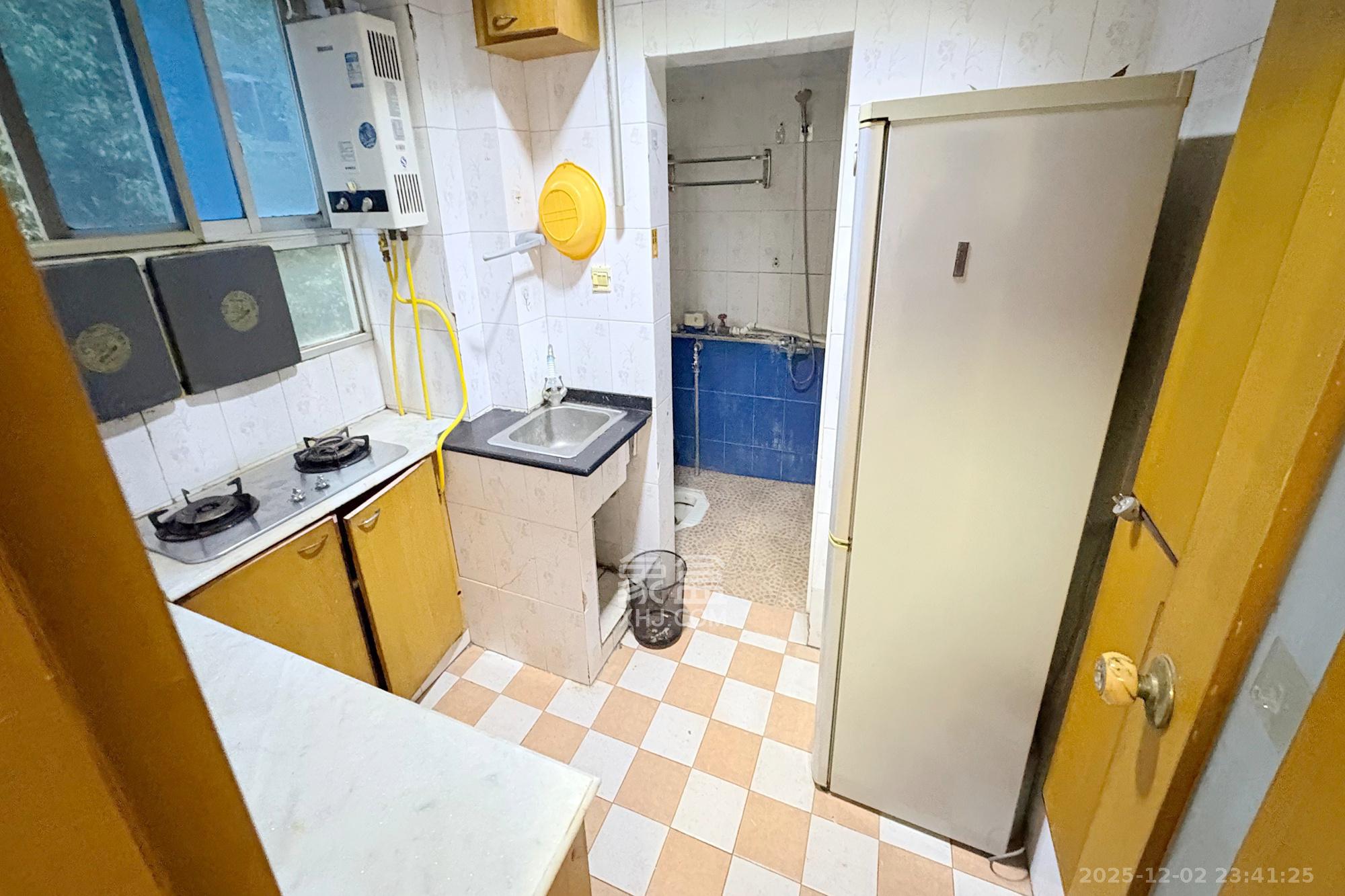 长勘小区  2室2厅1卫    43.8万厨房